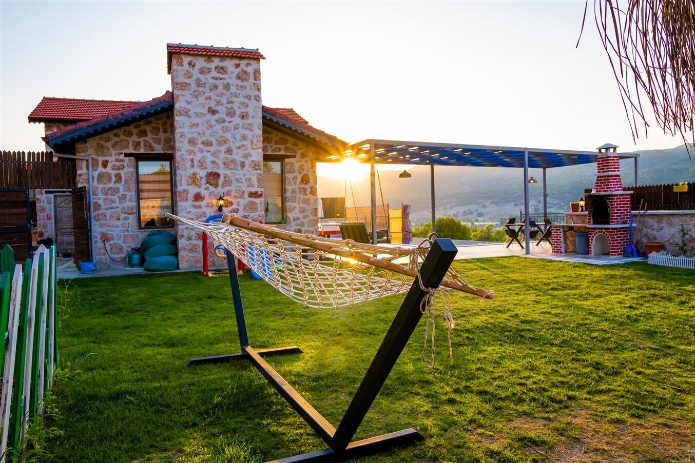 Villa Fiesta — 14