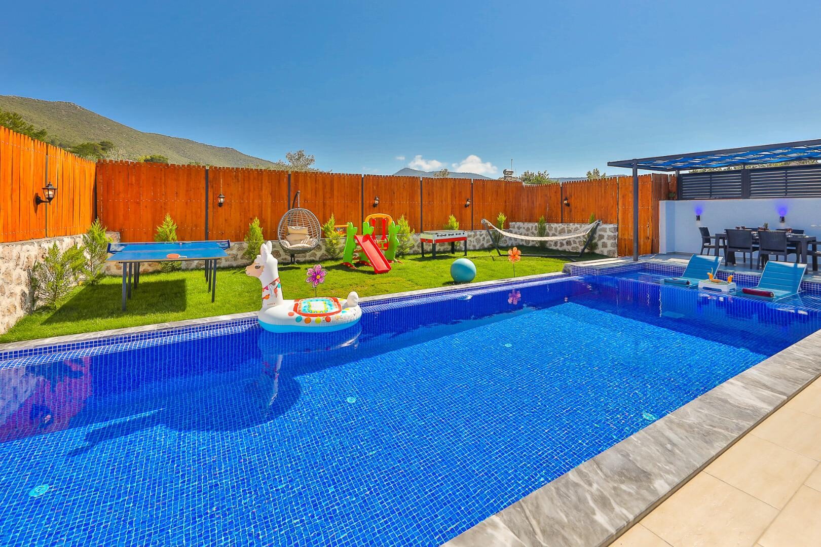 Villa Granada Duo — 29