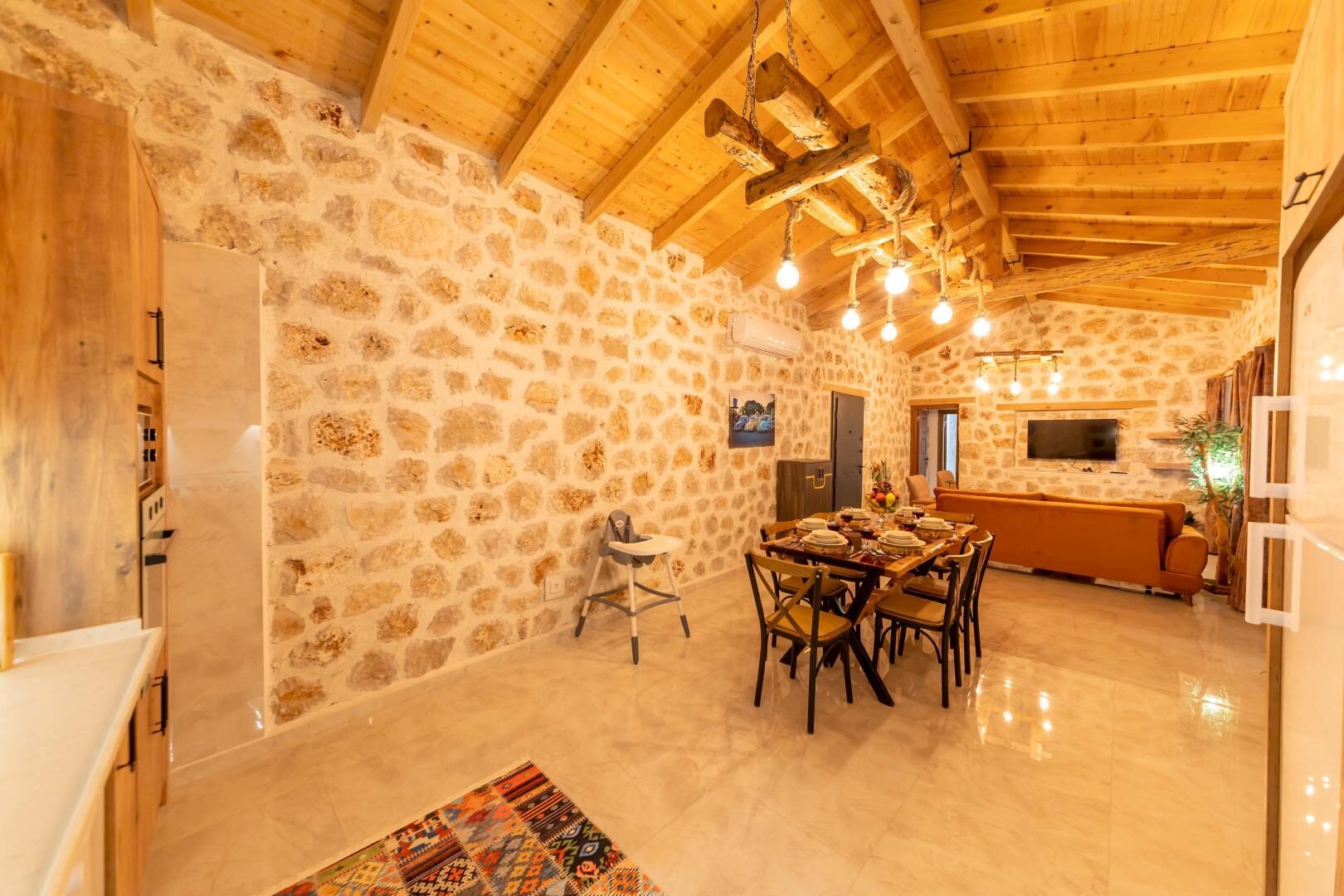 Villa Esyada — 33
