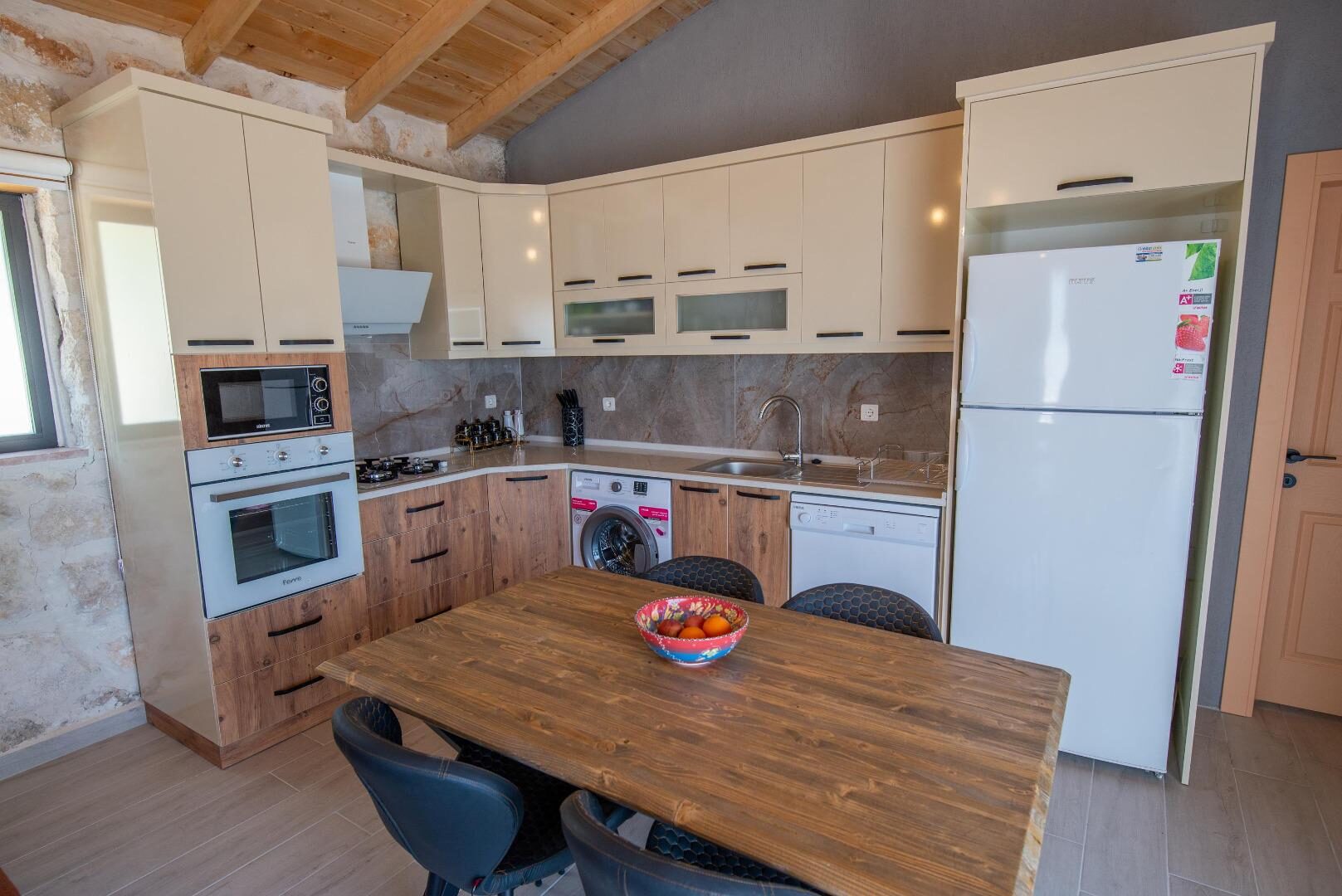 Villa Beyina — 11