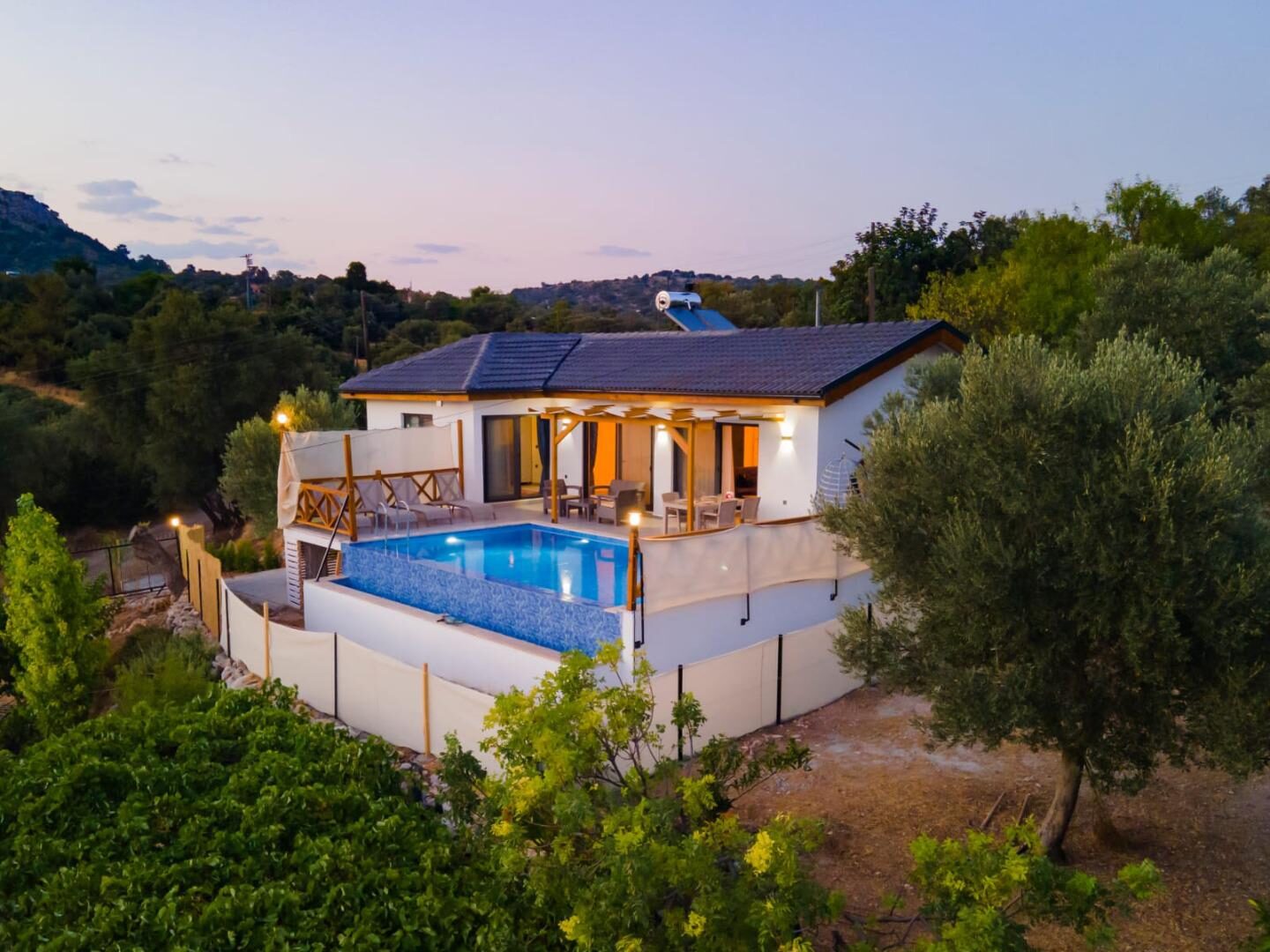 Villa Vaha 2 — 4