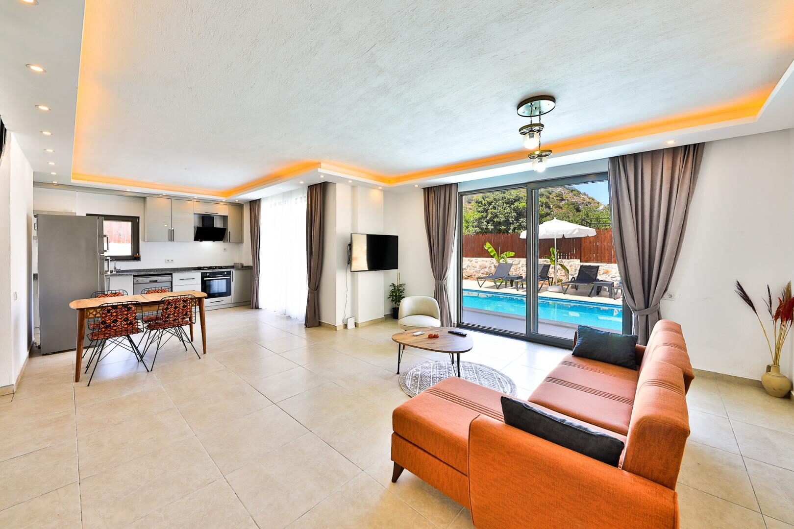 Villa Luvi — 13