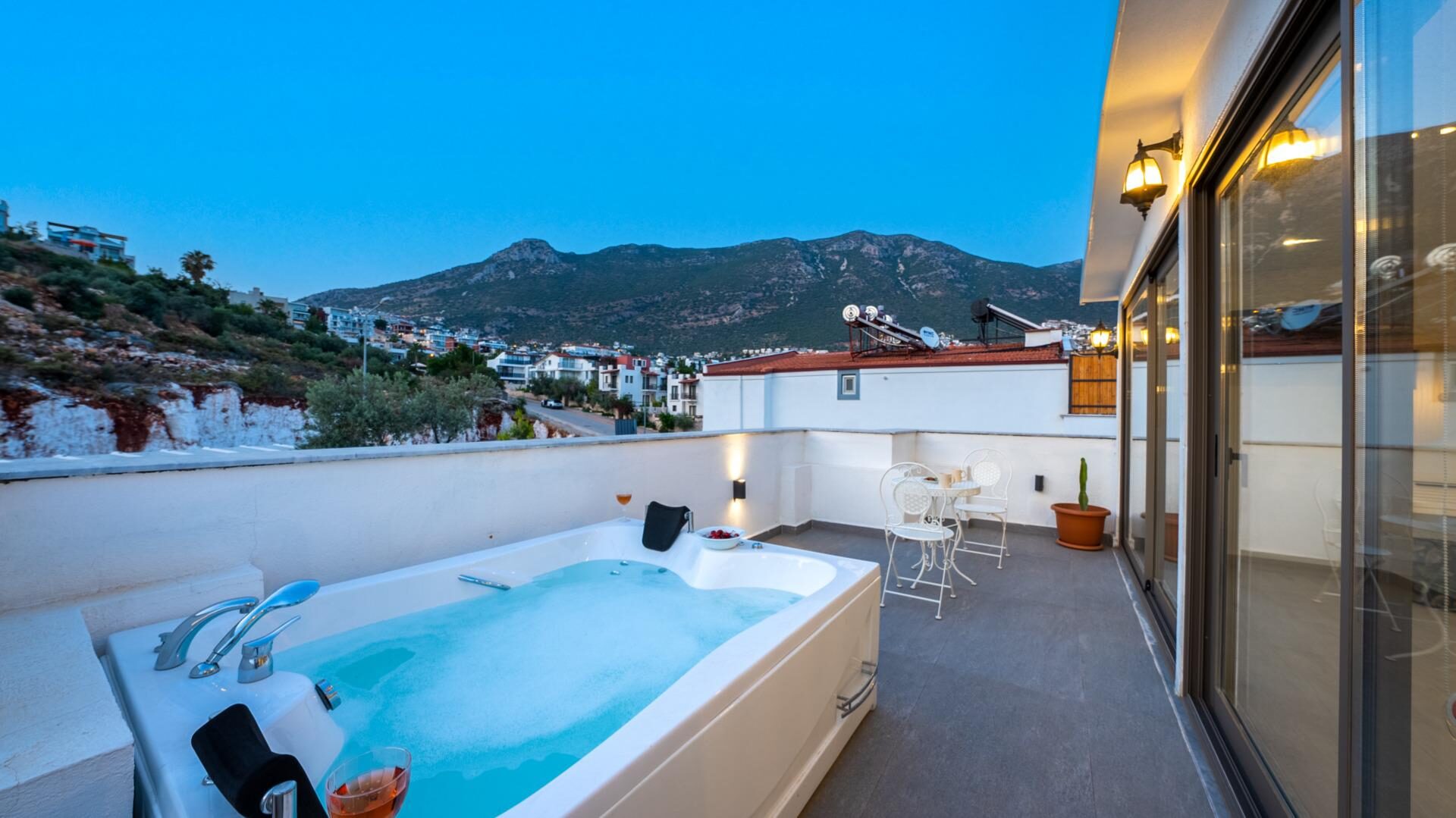 Villa Orange — 16