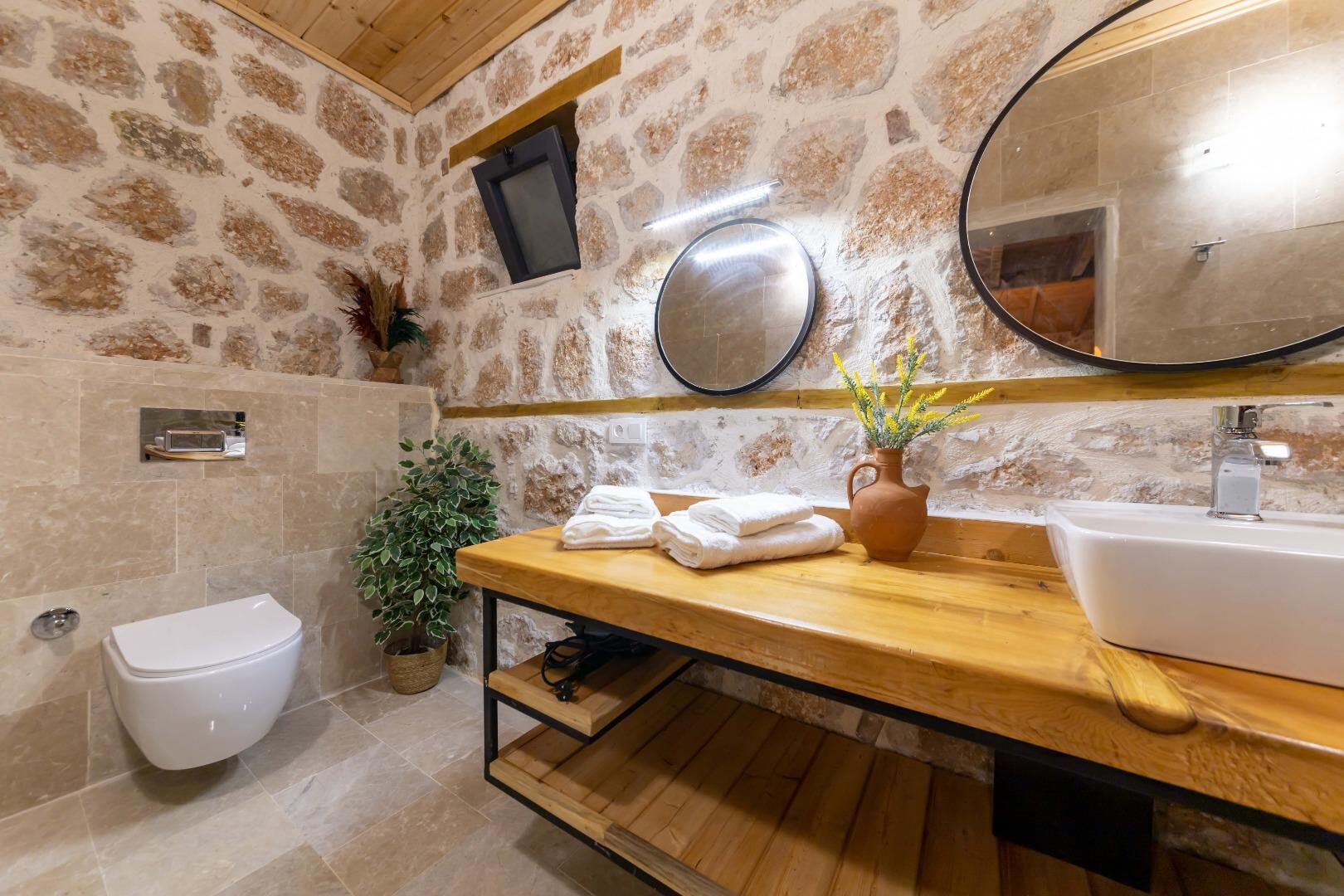 Villa Tiny Stone 1 — 83
