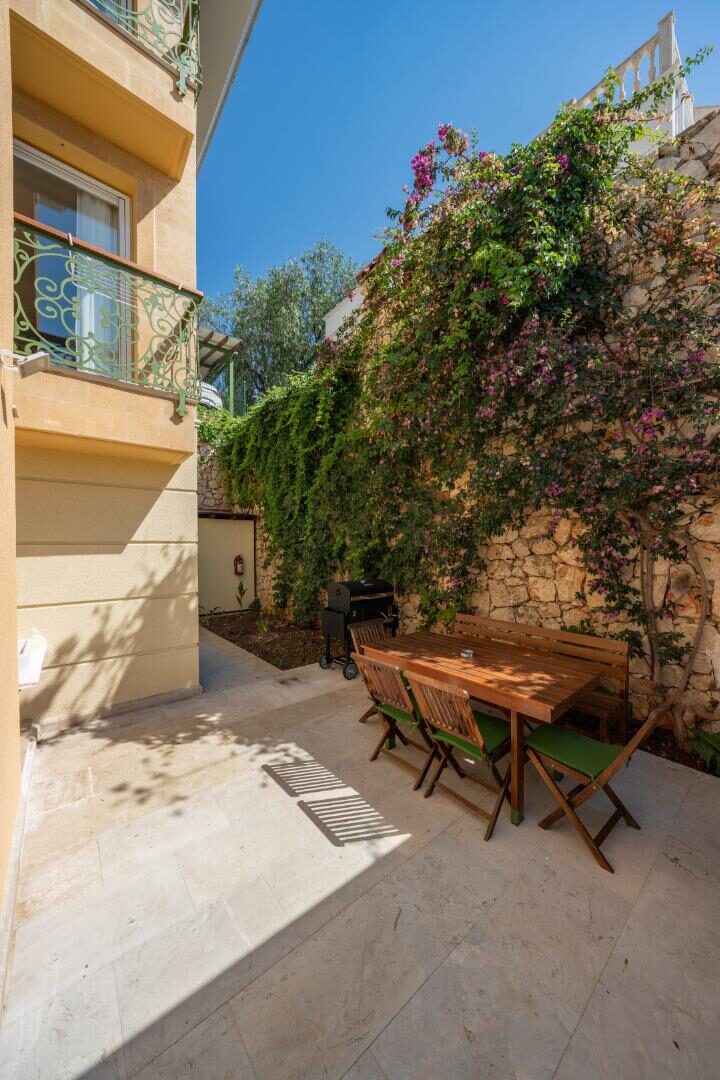 Villa Grande — 25