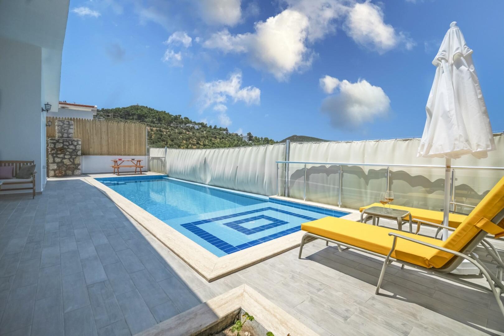Villa Pandora — 4