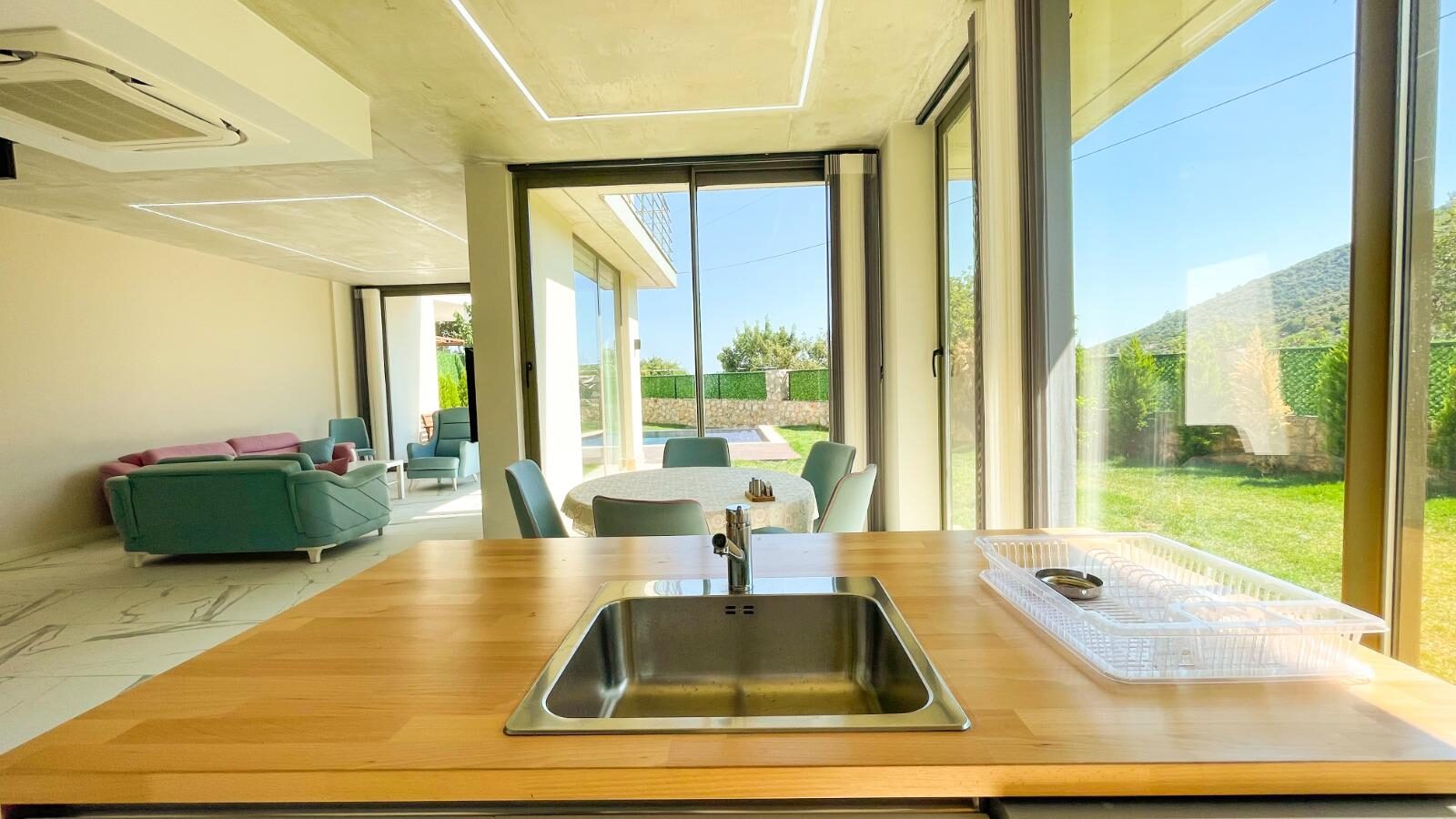 Villa Finike — 16