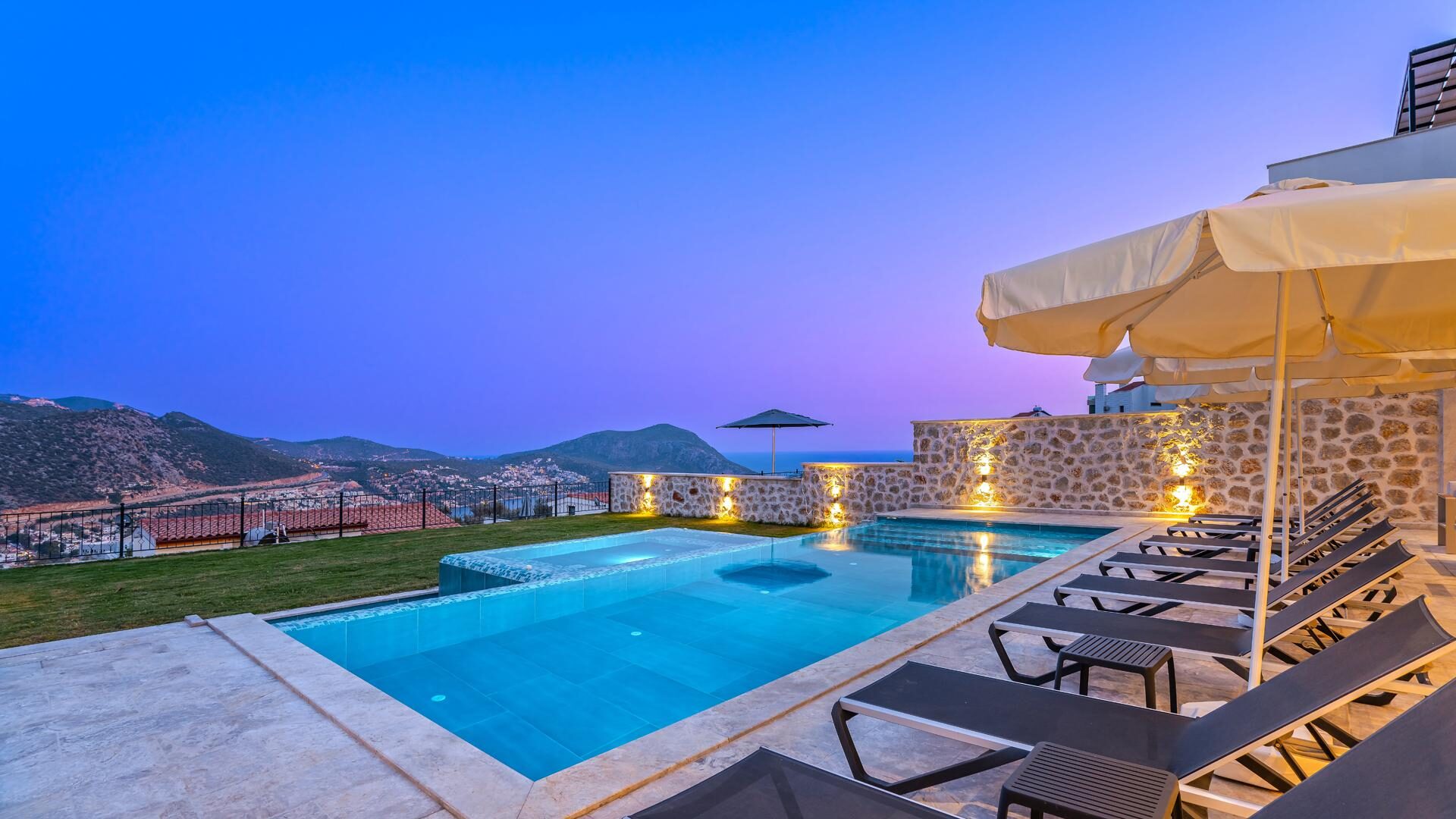 Villa Lion — 24