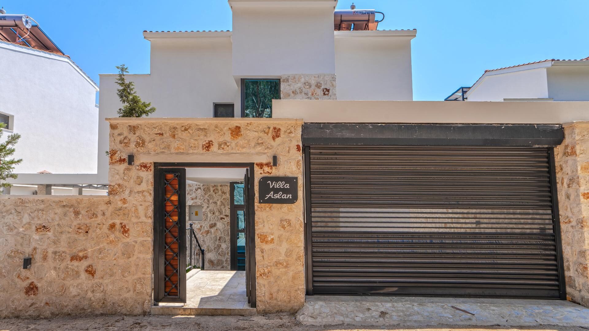 Villa Lion — 32