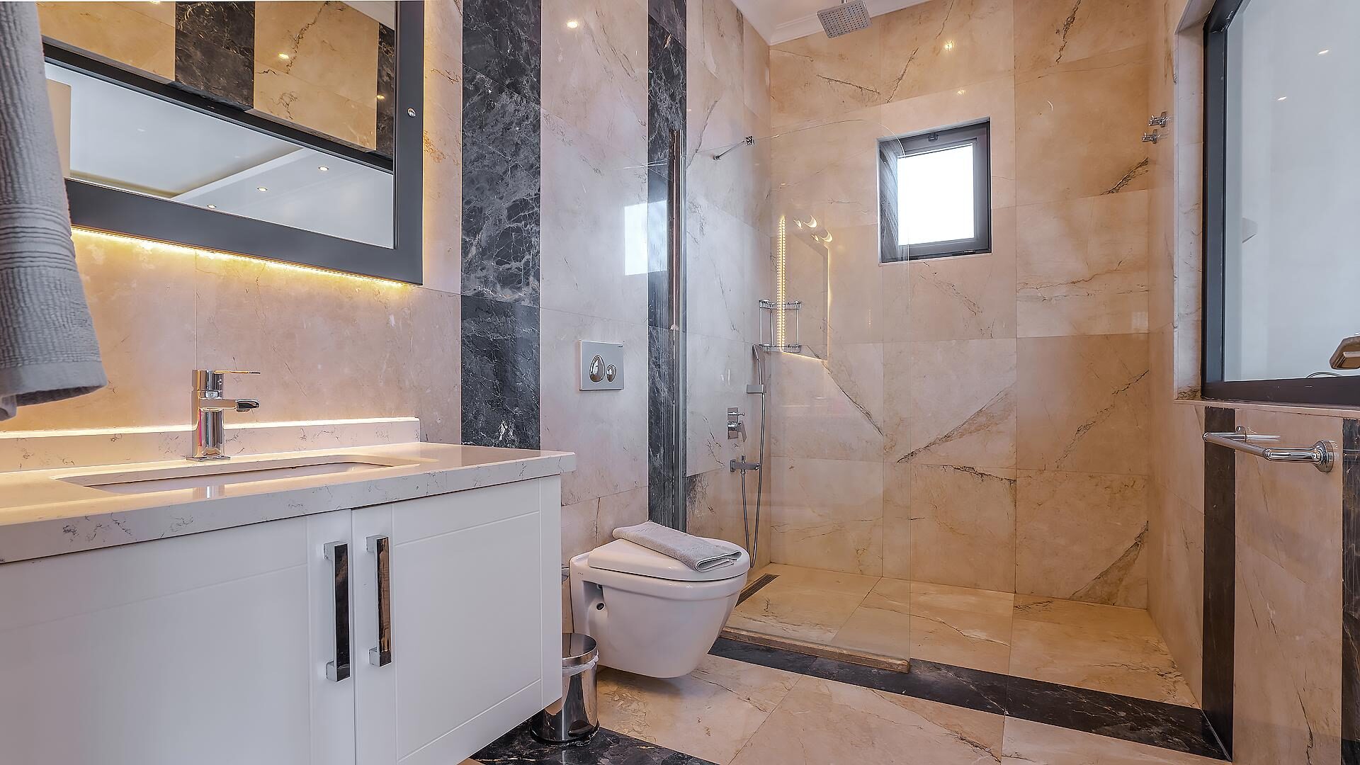 Villa Rima — 50
