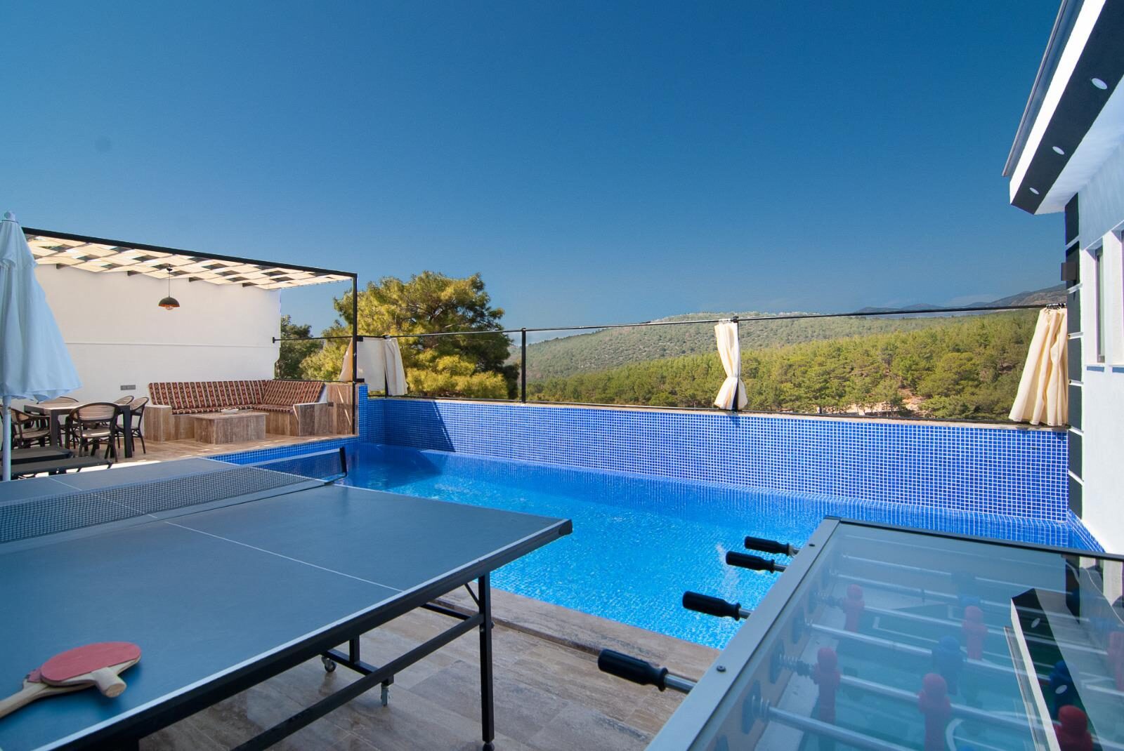 Villa Anemon 4 — 10
