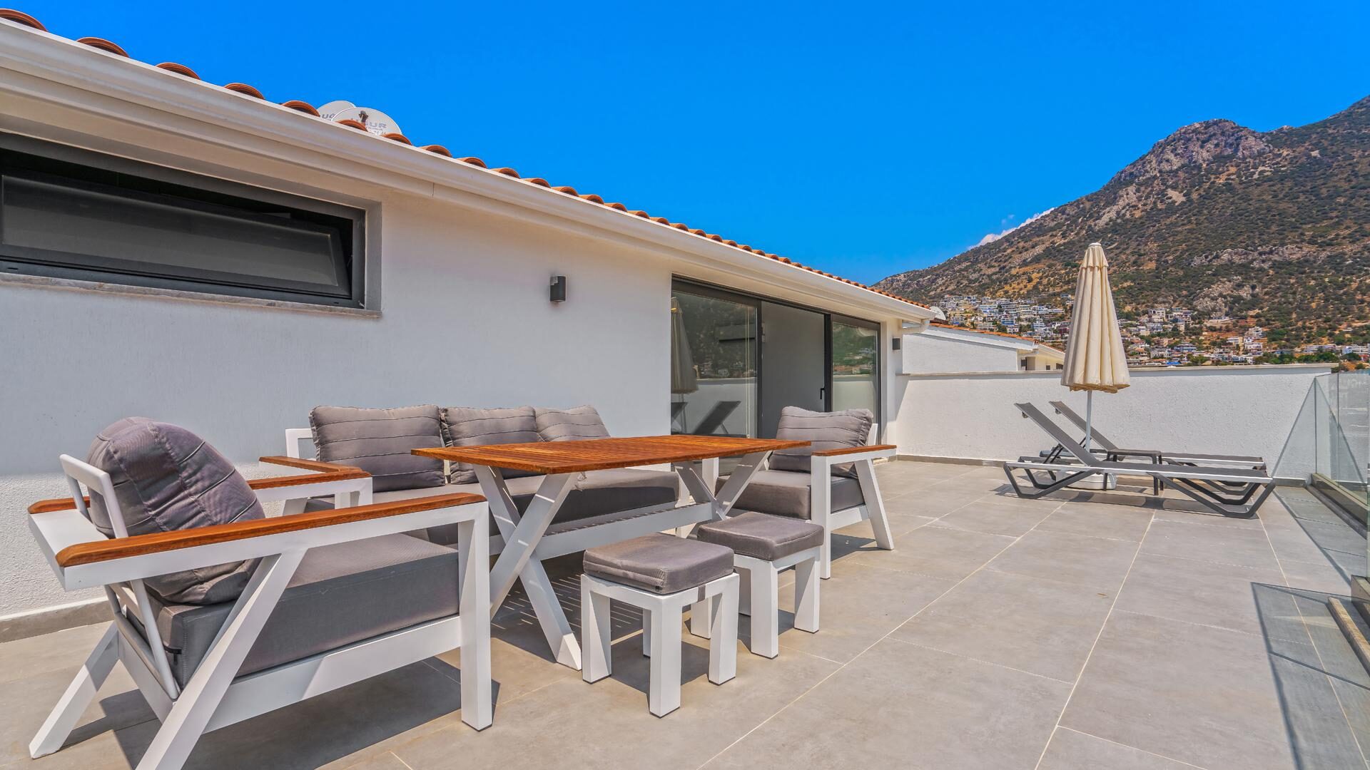 Villa Lion — 53