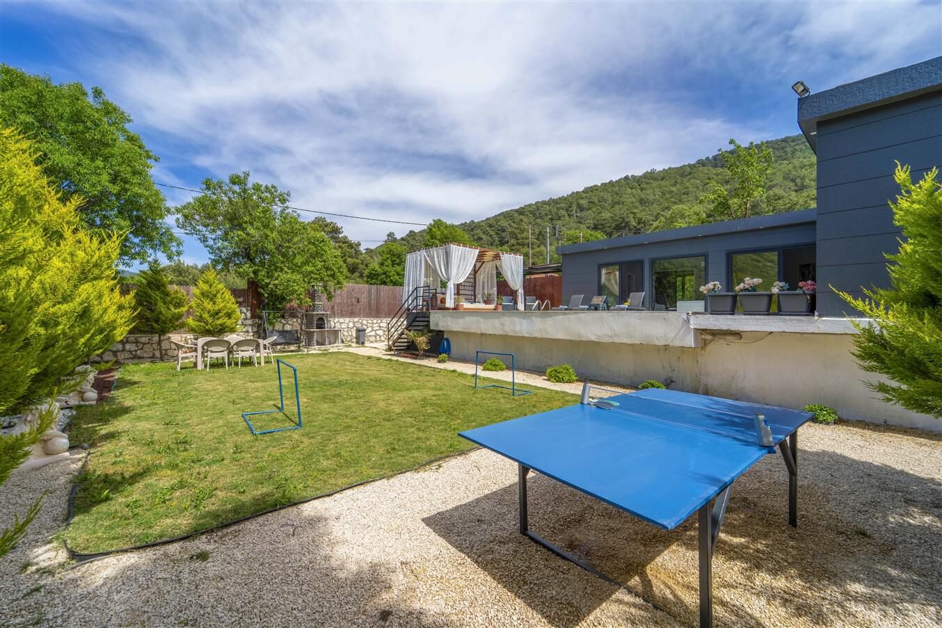 Villa Zemra — 22