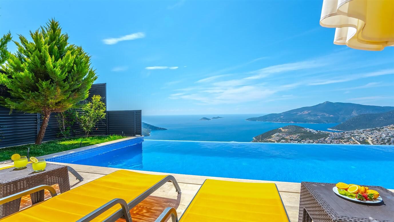 Villa Royal — 21