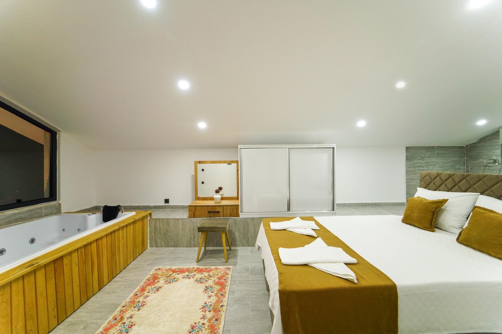 Villa Legendary 1 — 60