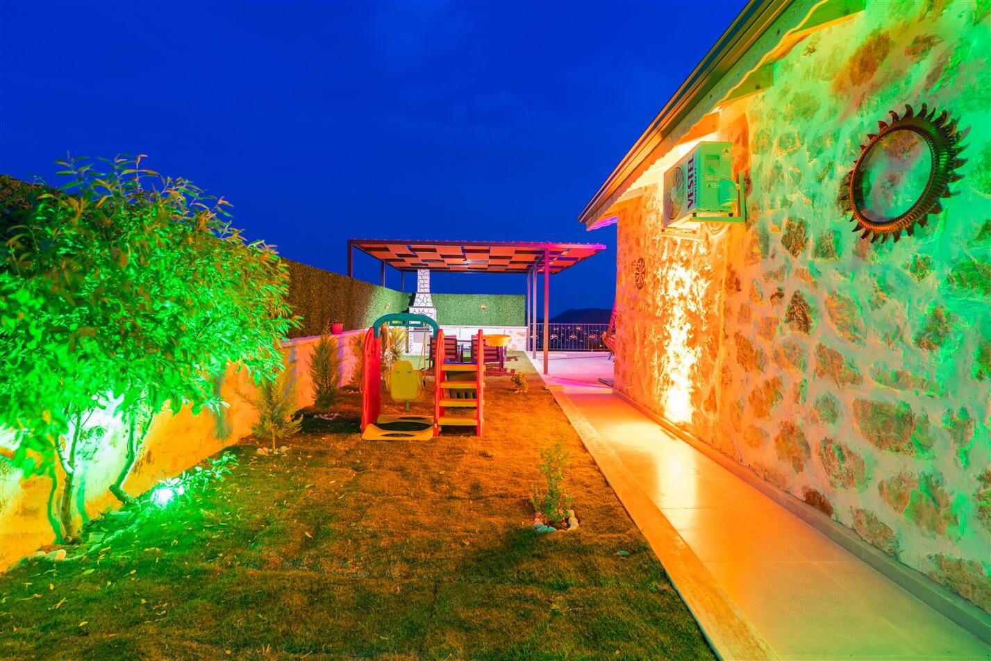 Villa Estrella — 60