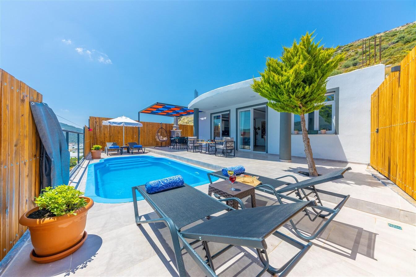 Villa Tuana — 17