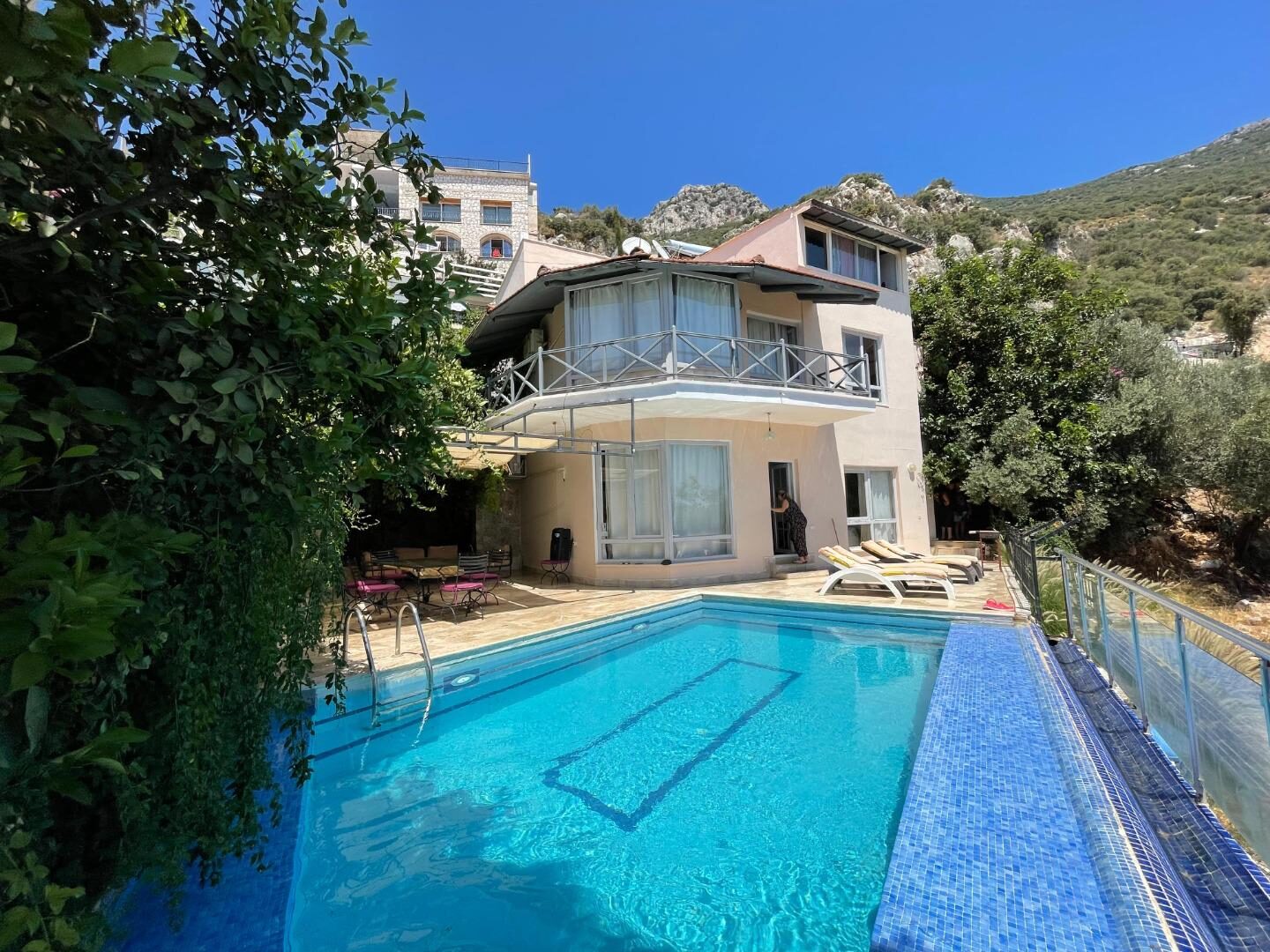 Villa Ruby — 11