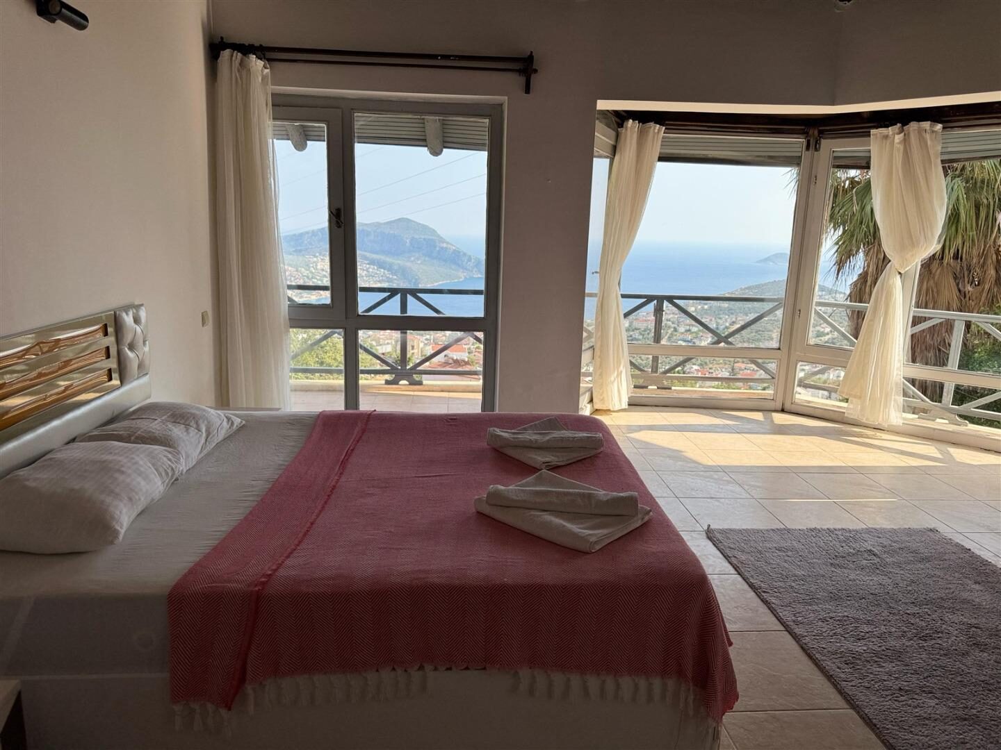 Villa Ruby — 28