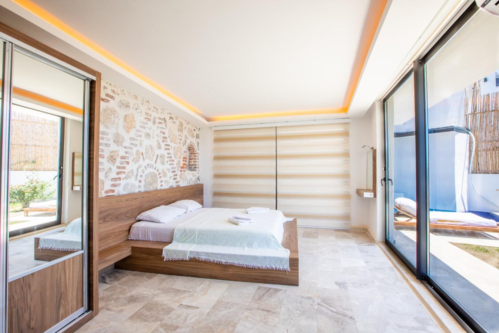 Villa Roze — 30
