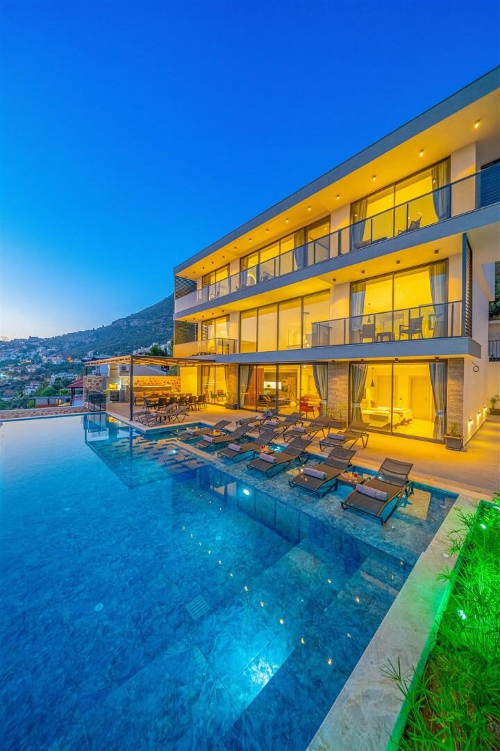 Villa Grey Falcon — 4