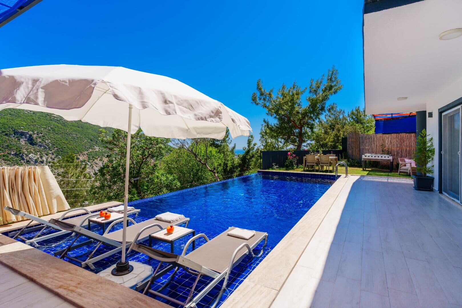Villa Emek — 21