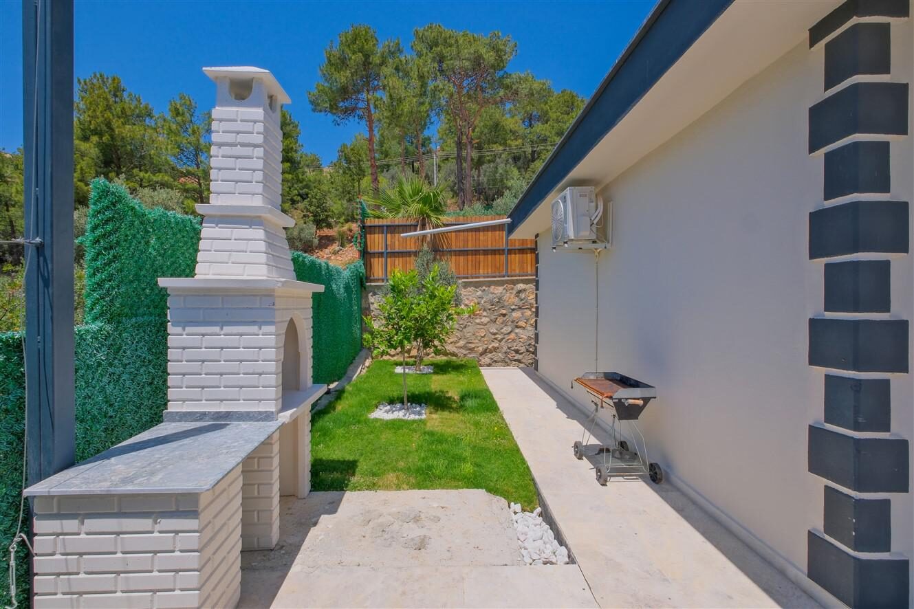 Villa Mira Trio 2 — 11