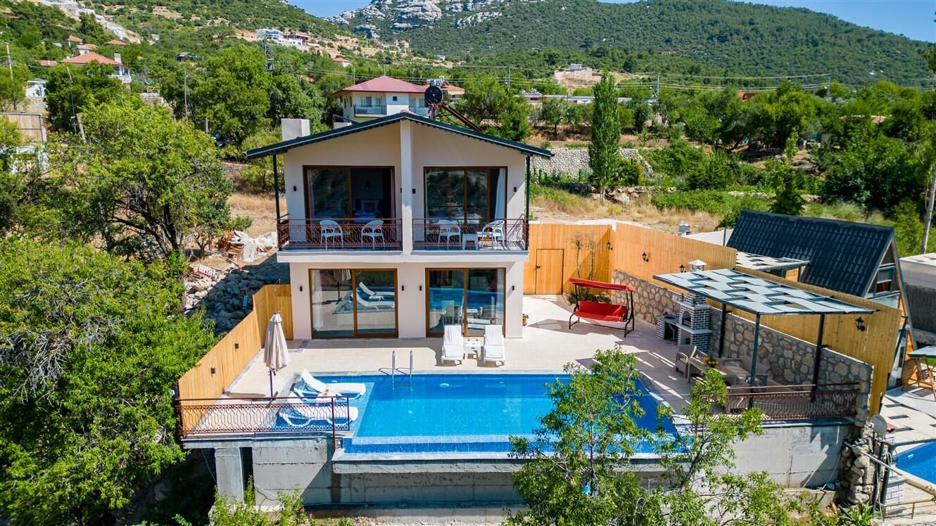 Villa Sarıyar — 4
