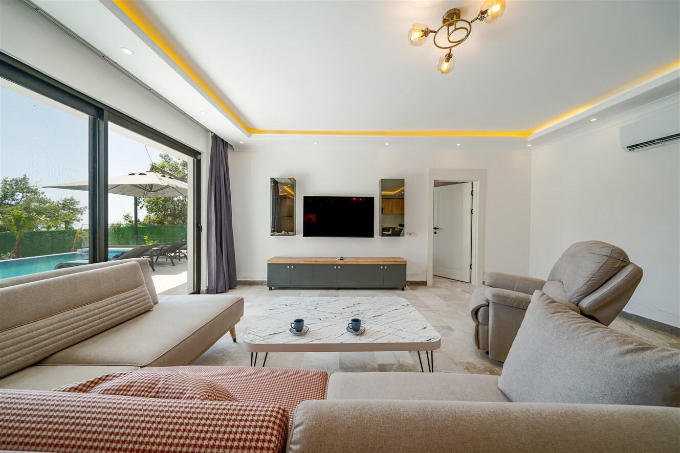 Villa Mira Trio 2 — 51