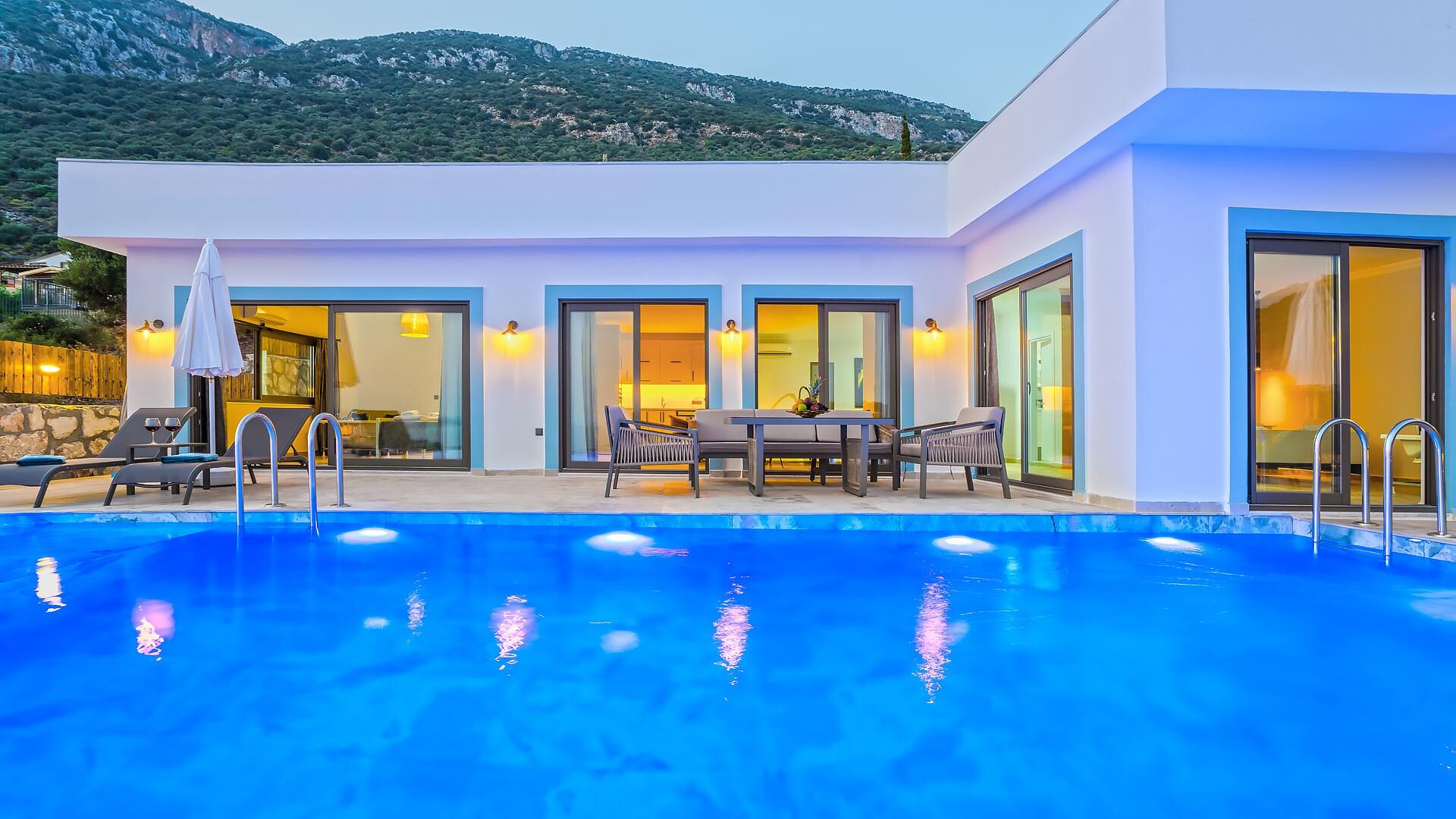 Villa Nevra — 6