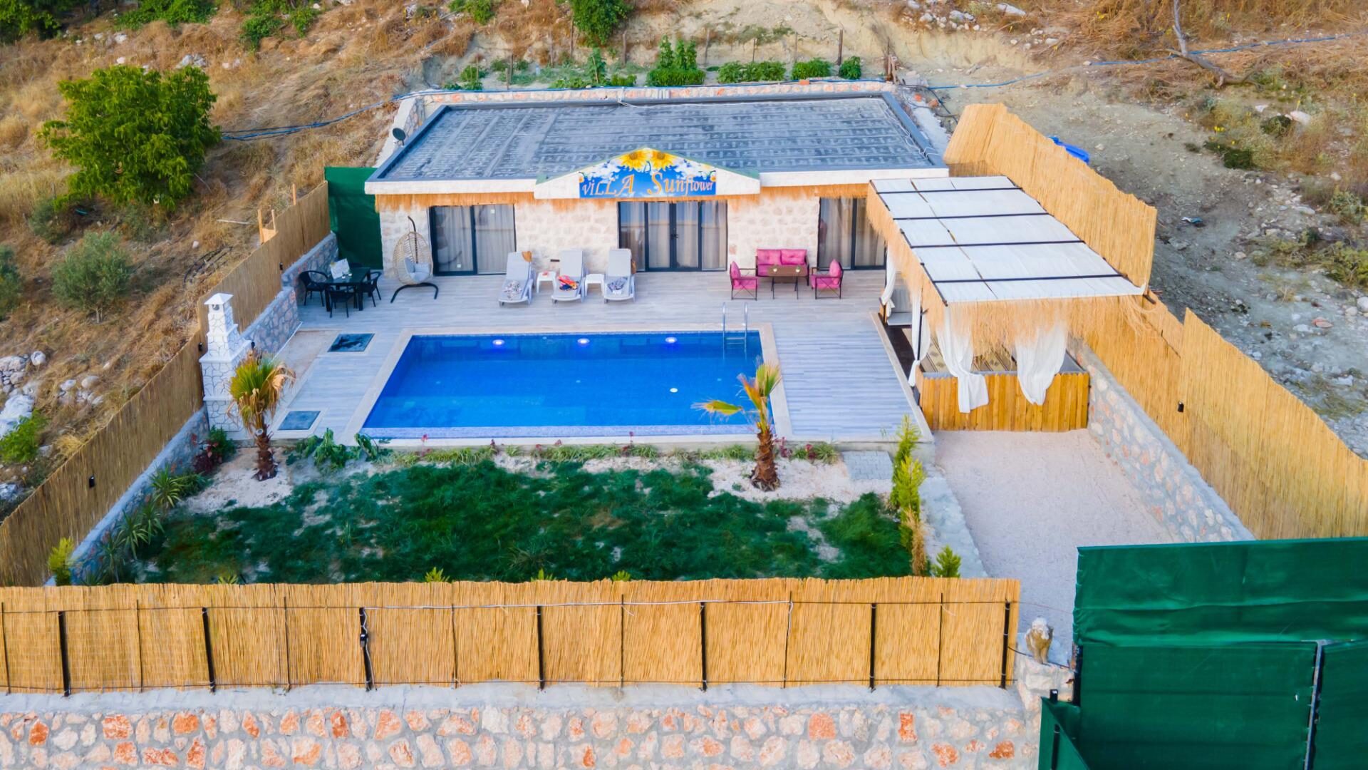 Villa Sunflower — 61