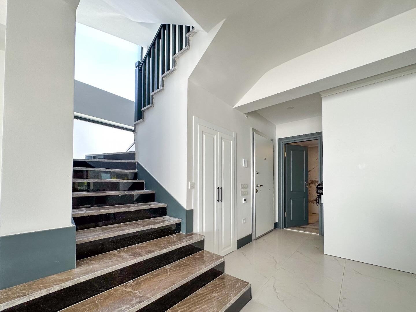 Villa Galaksi Mars 3 — 47