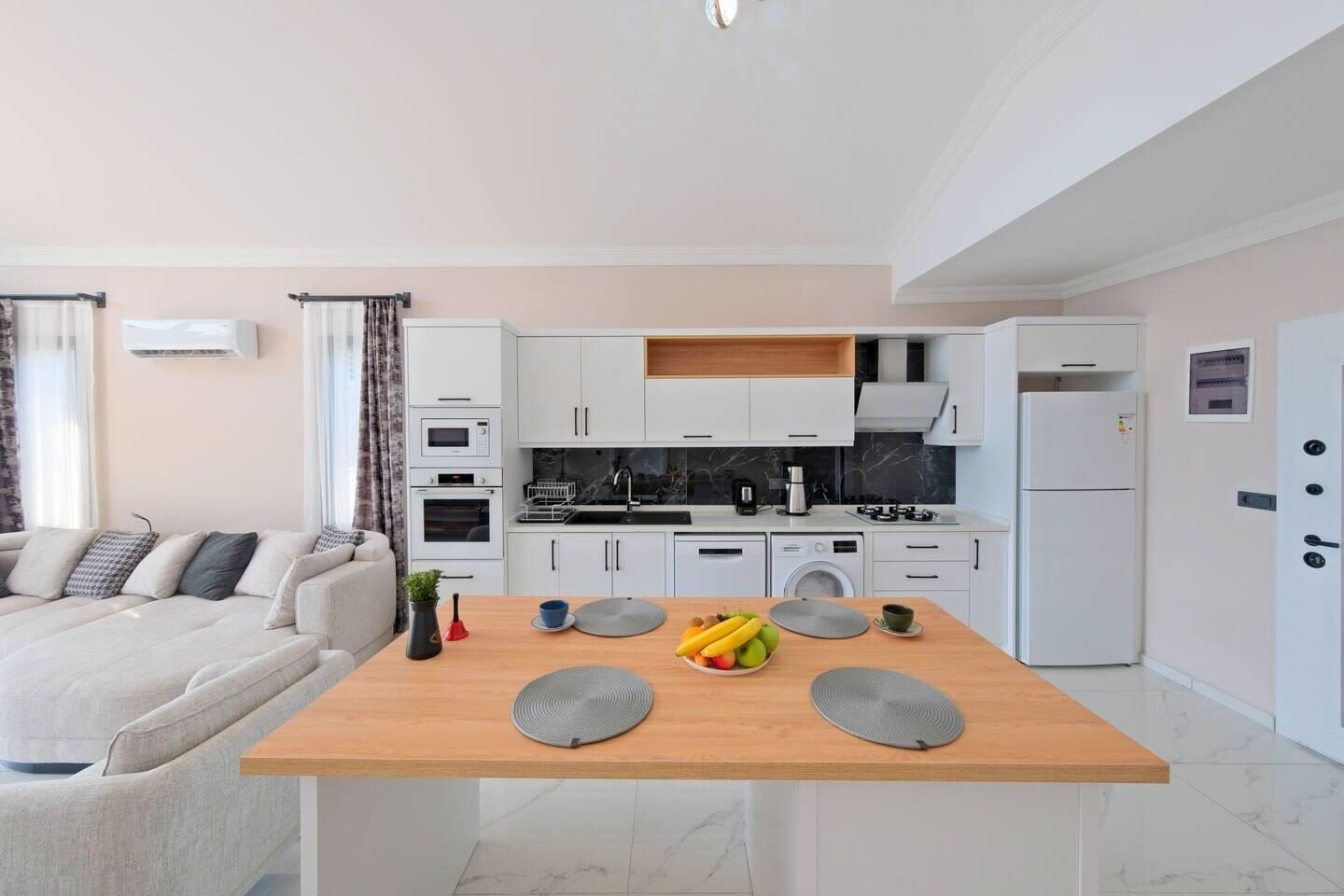 Villa Arel House — 31