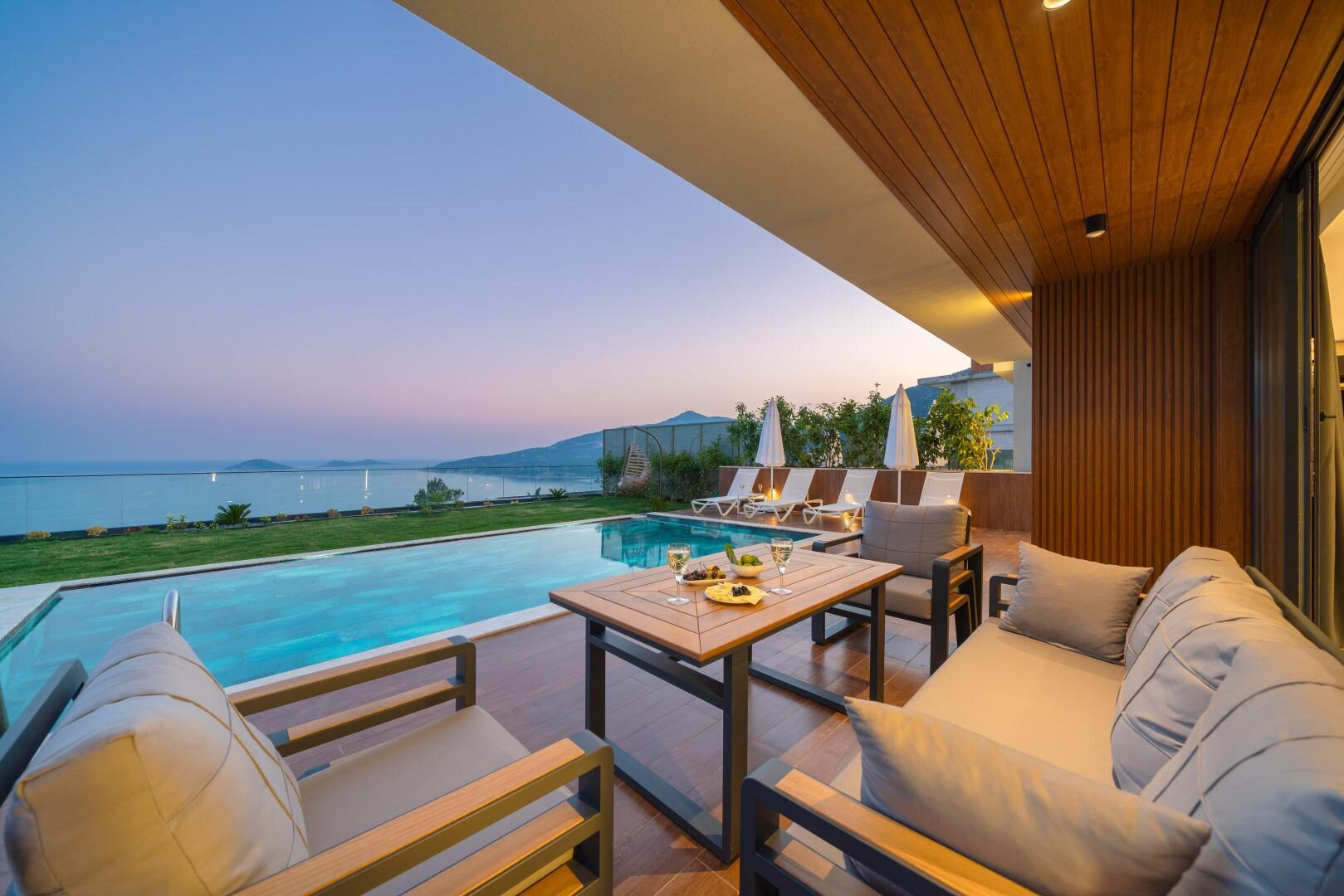 Villa Aura B — 25