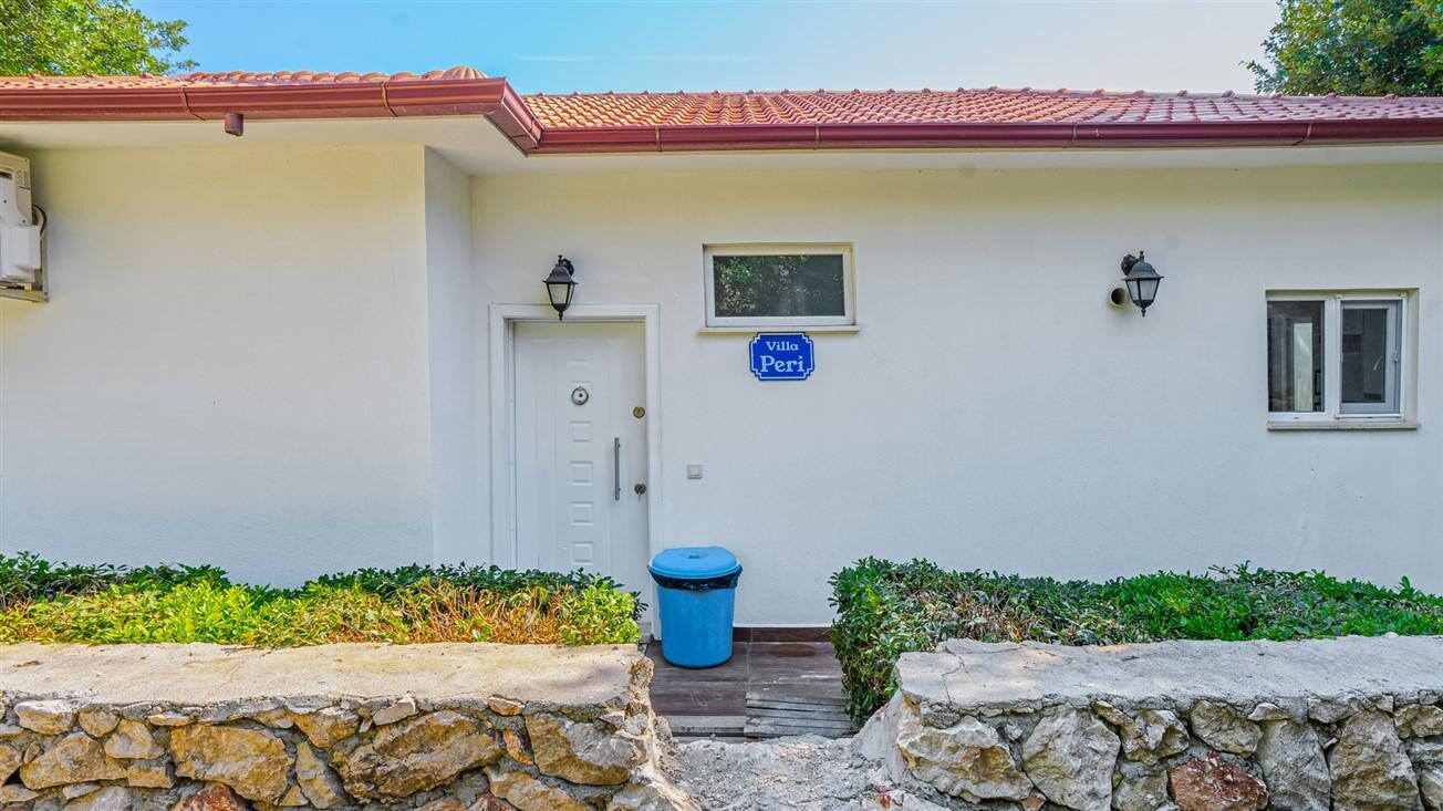 Villa Peri — 31