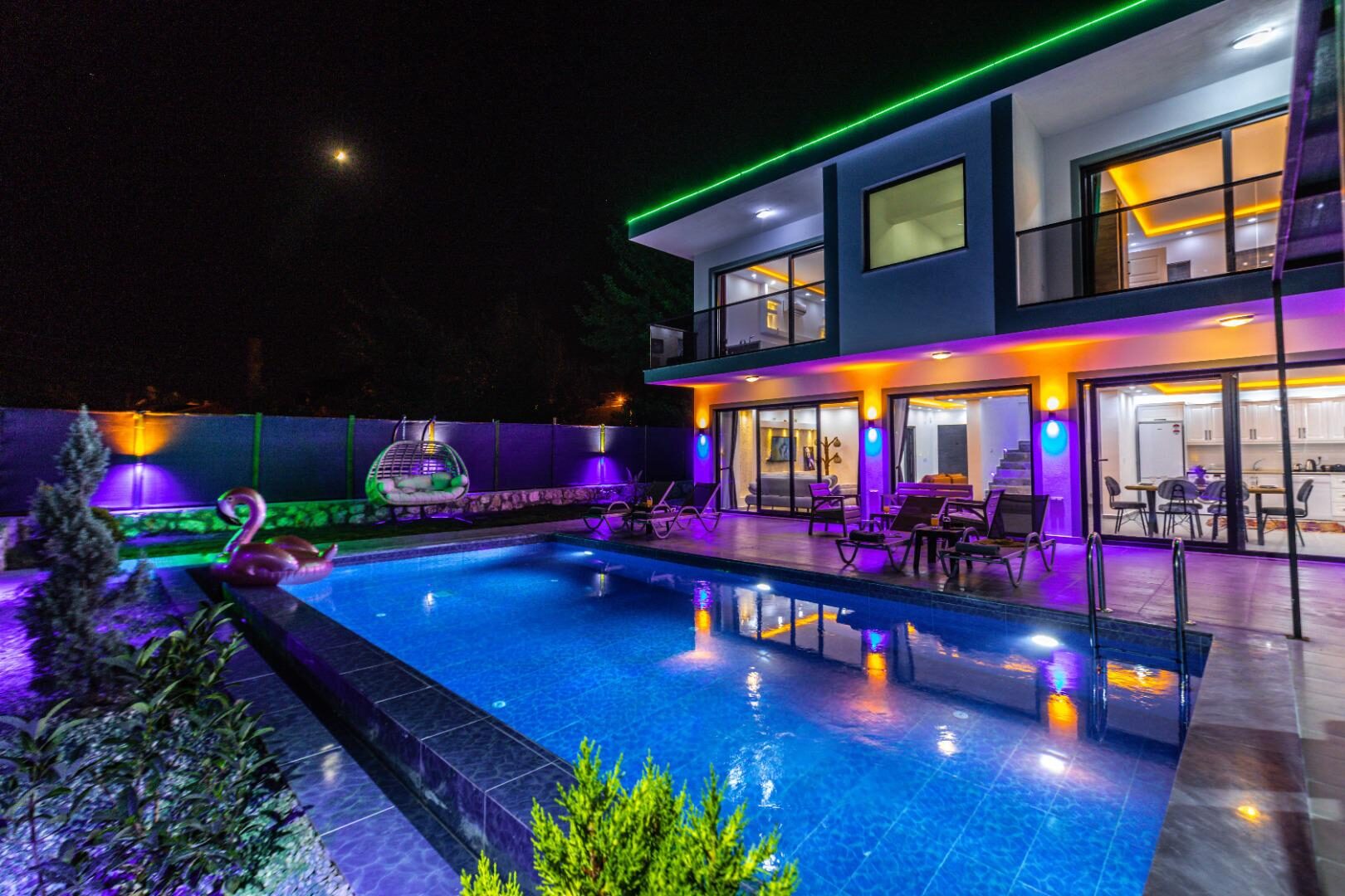 Villa Last Summer — 6