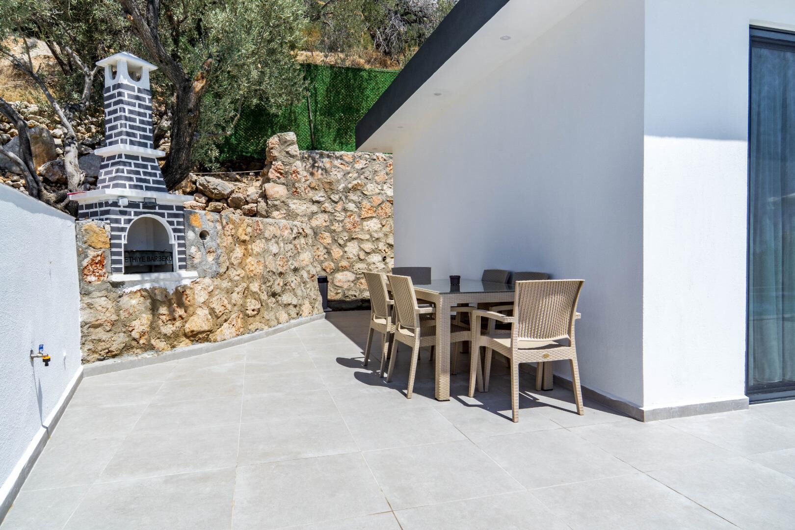 Villa Karbelen — 10
