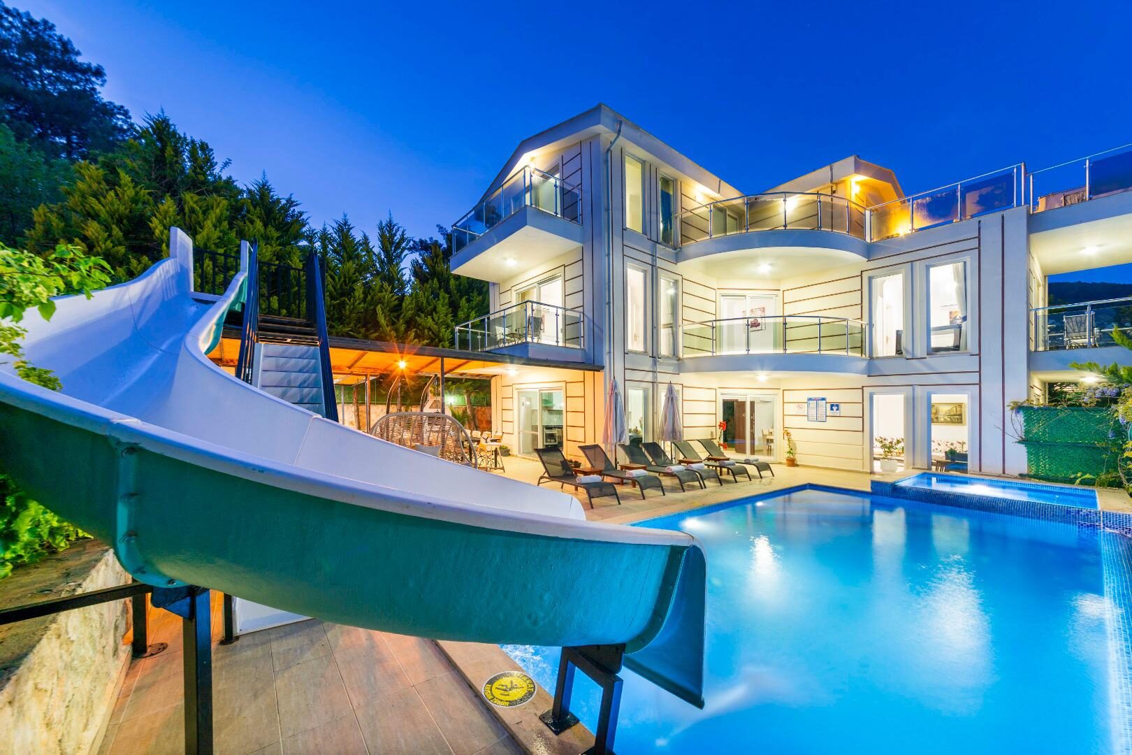 Villa Disney 3 — 7