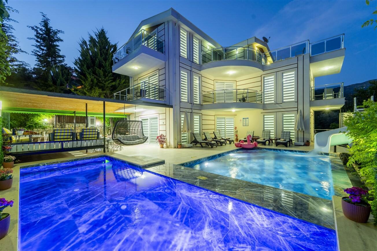 Villa Disney 2 — 25