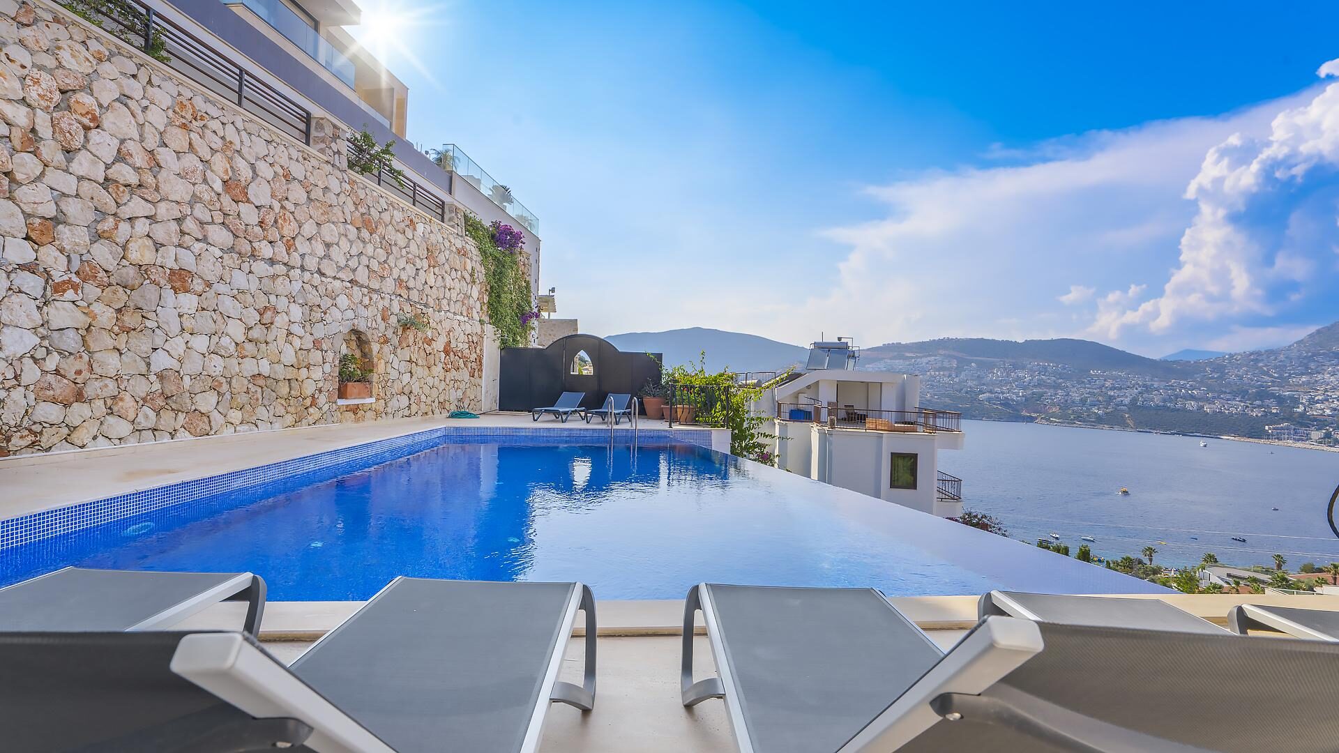 Villa Mavna — 21