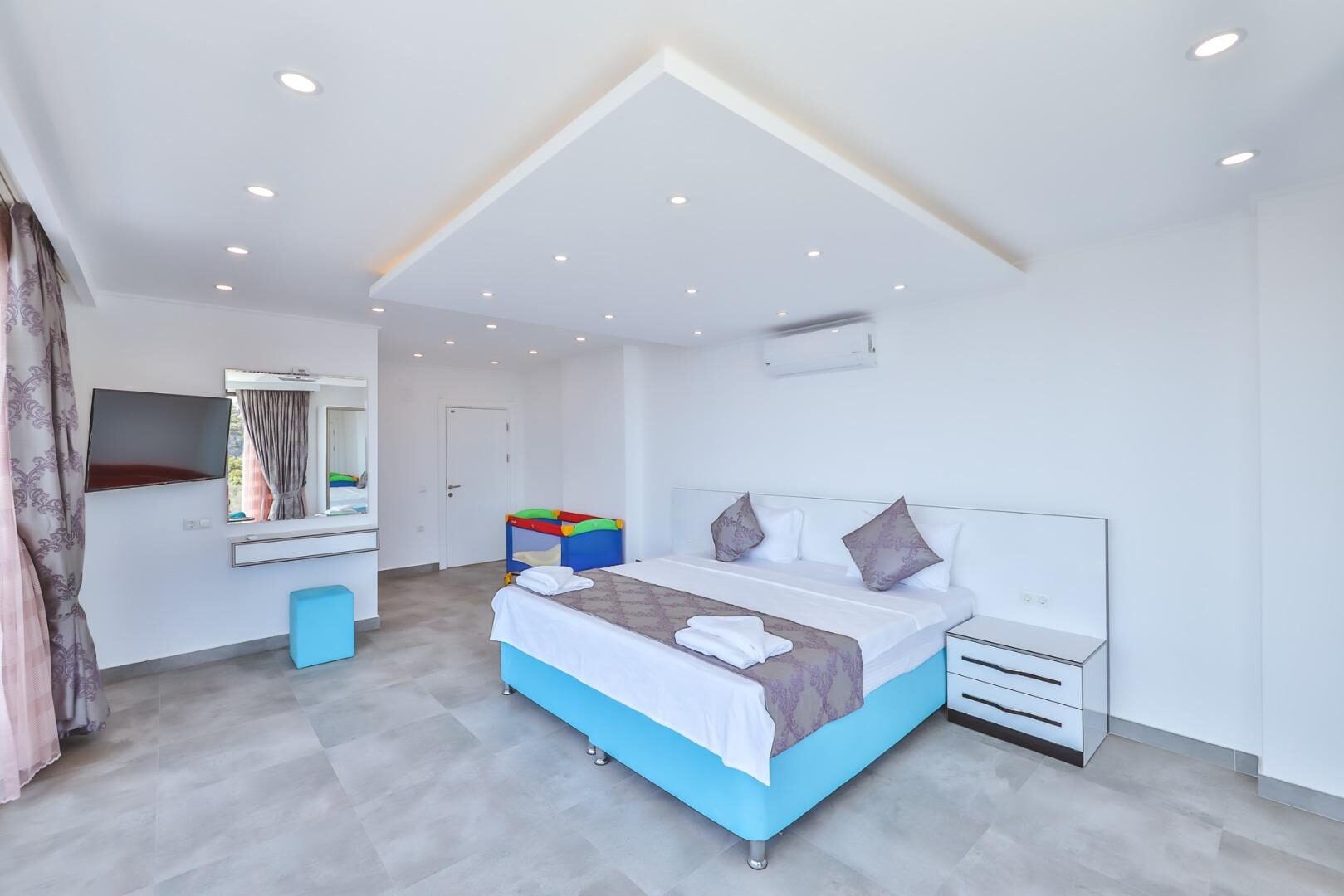 Villa Medstar — 28