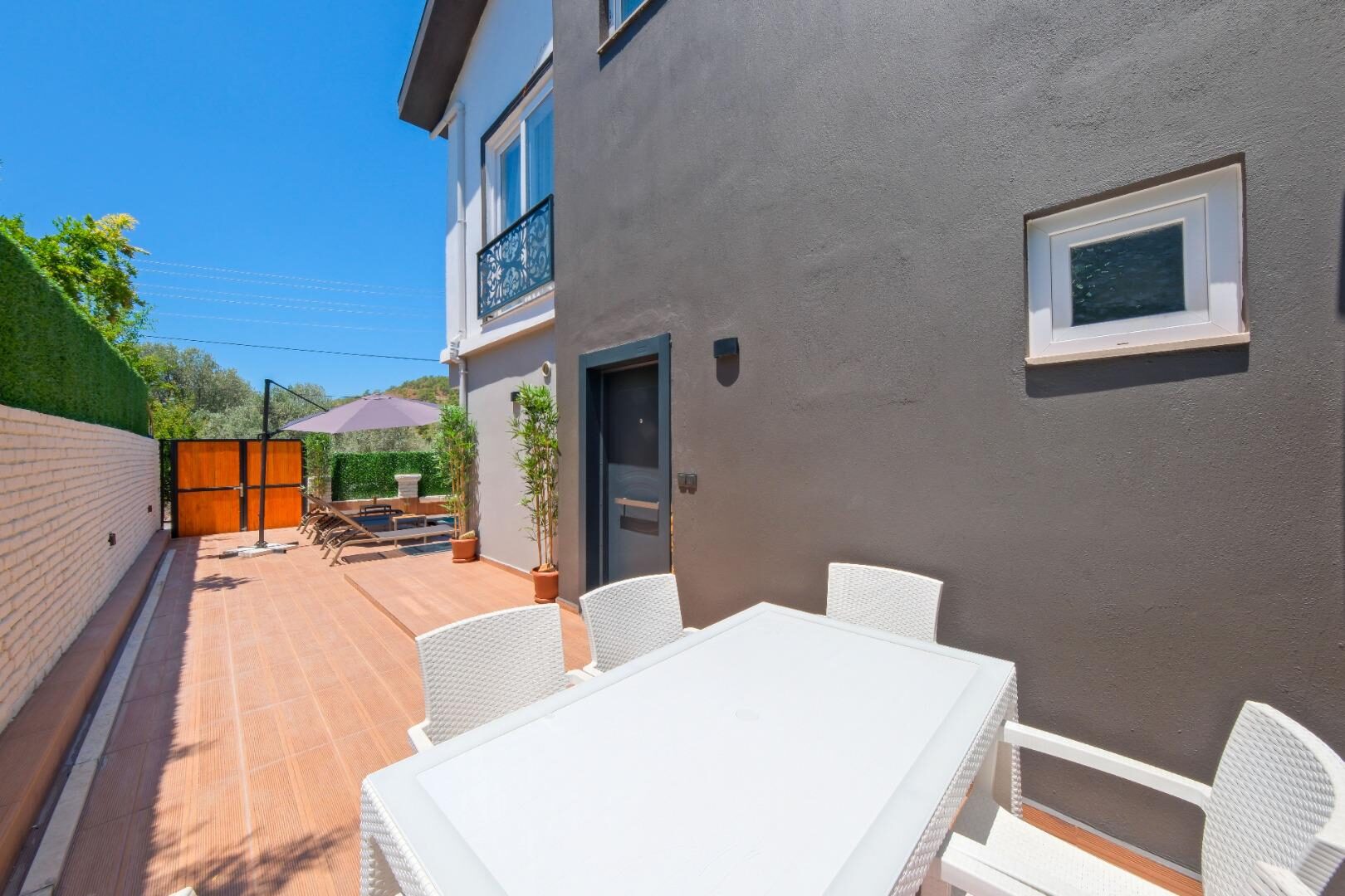 Villa Halis — 8