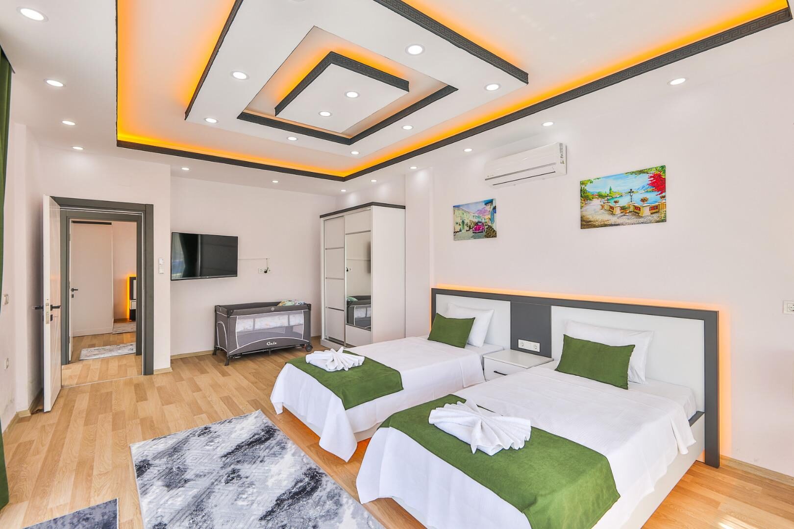 Villa Nazeren — 53