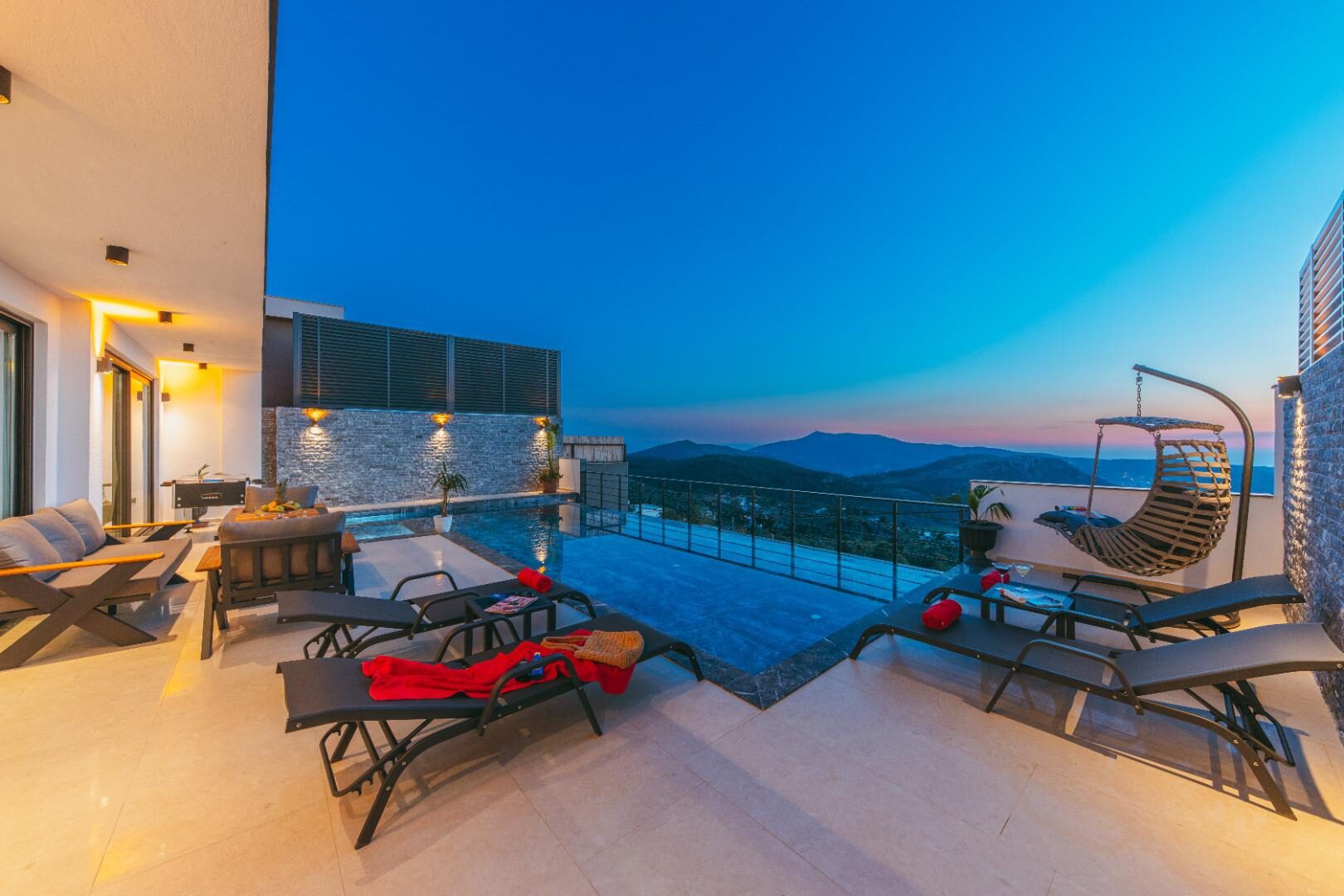 Villa Xanadu — 6