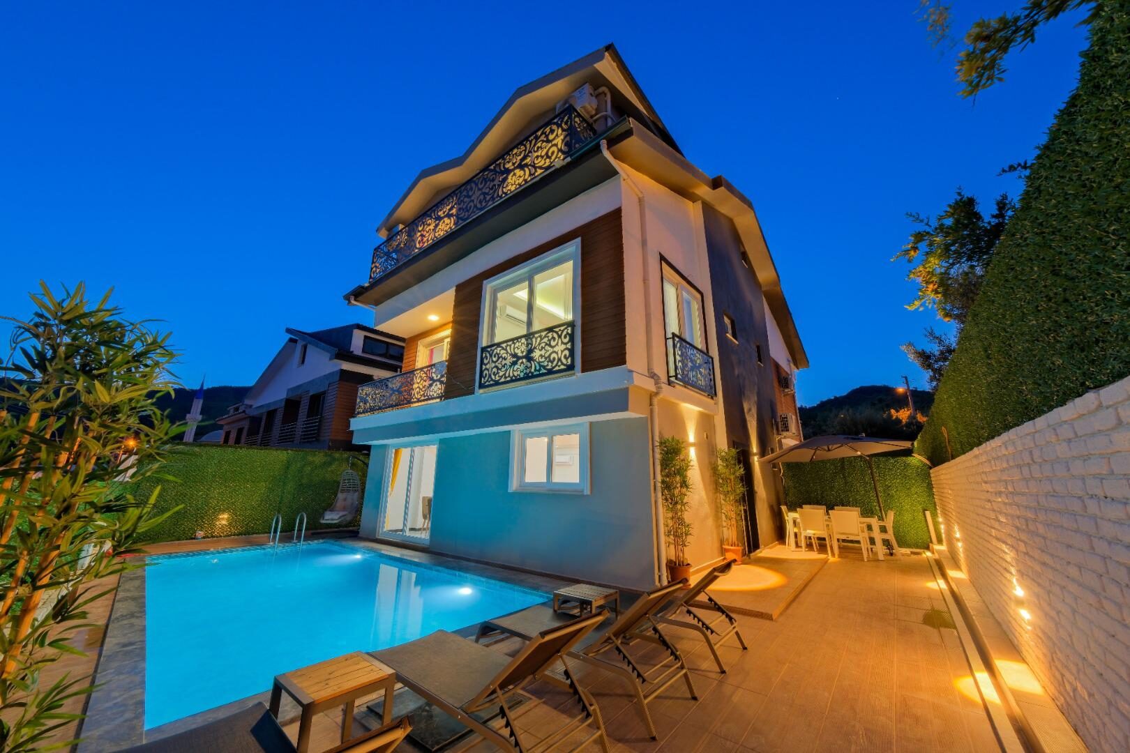 Villa Halis — 40
