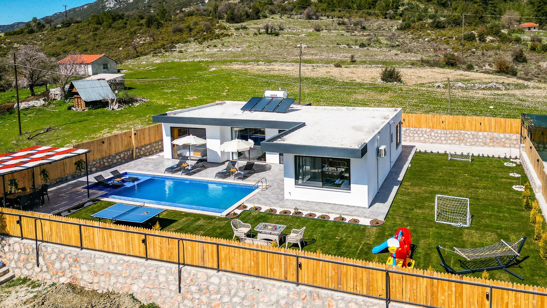 Villa Nazeren — 72