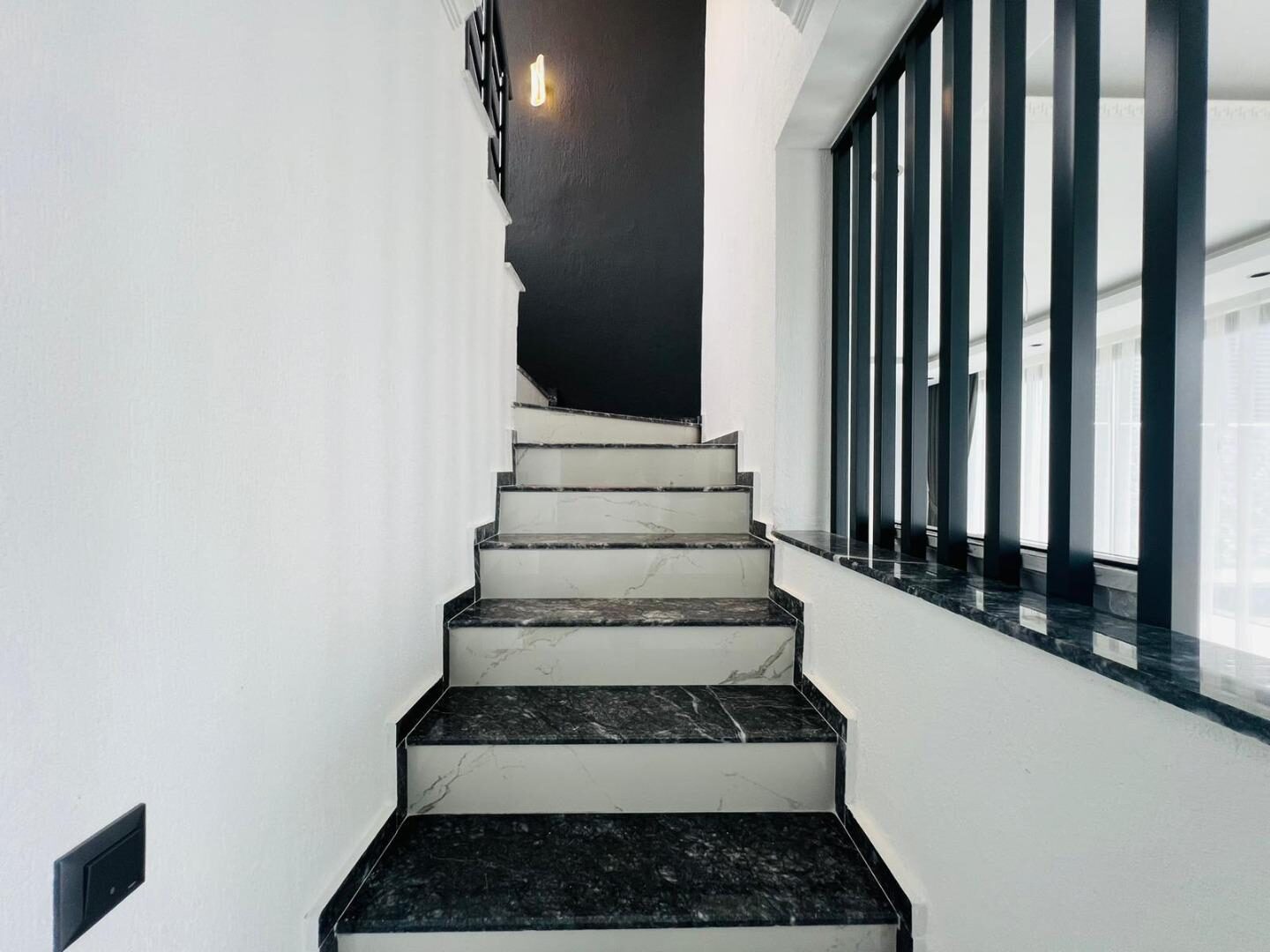 Villa Xanadu — 56