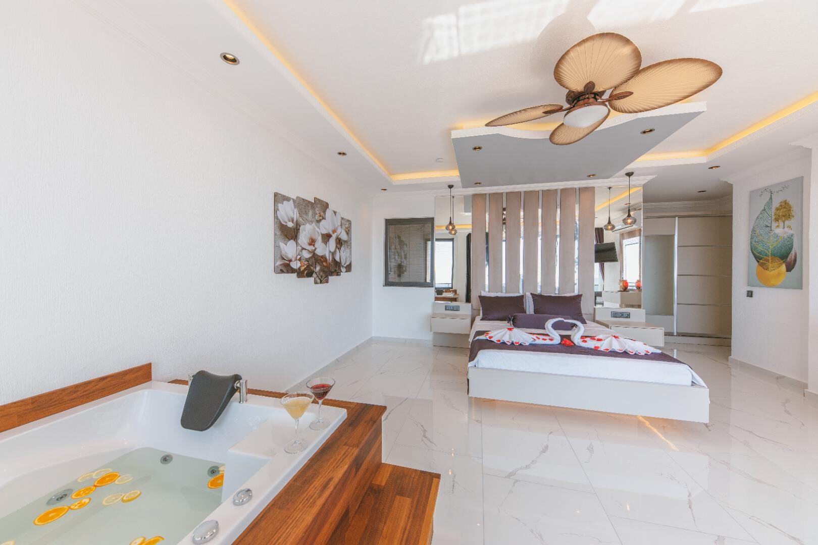 Villa Xanadu — 65