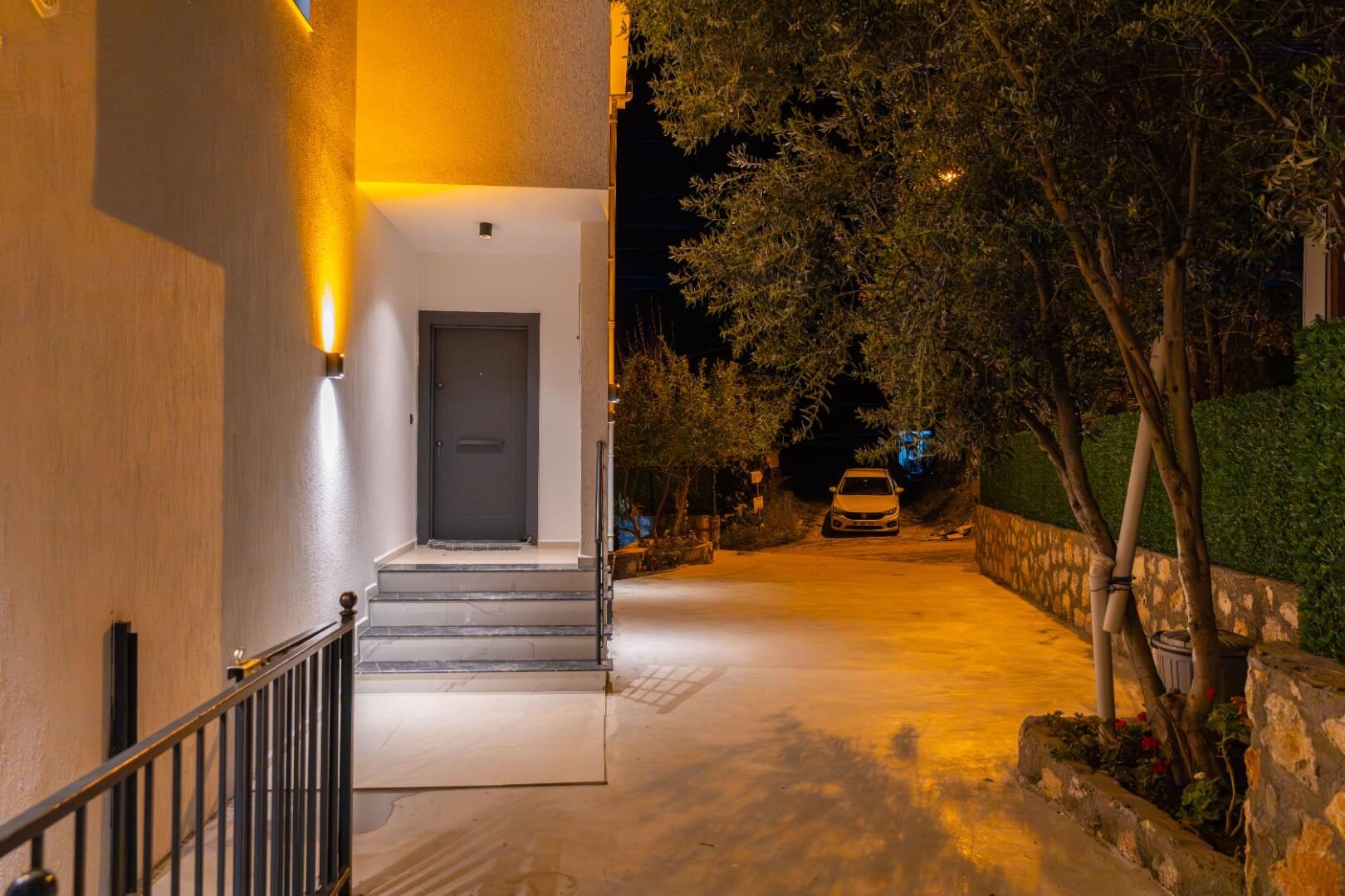 Villa Xanadu — 83