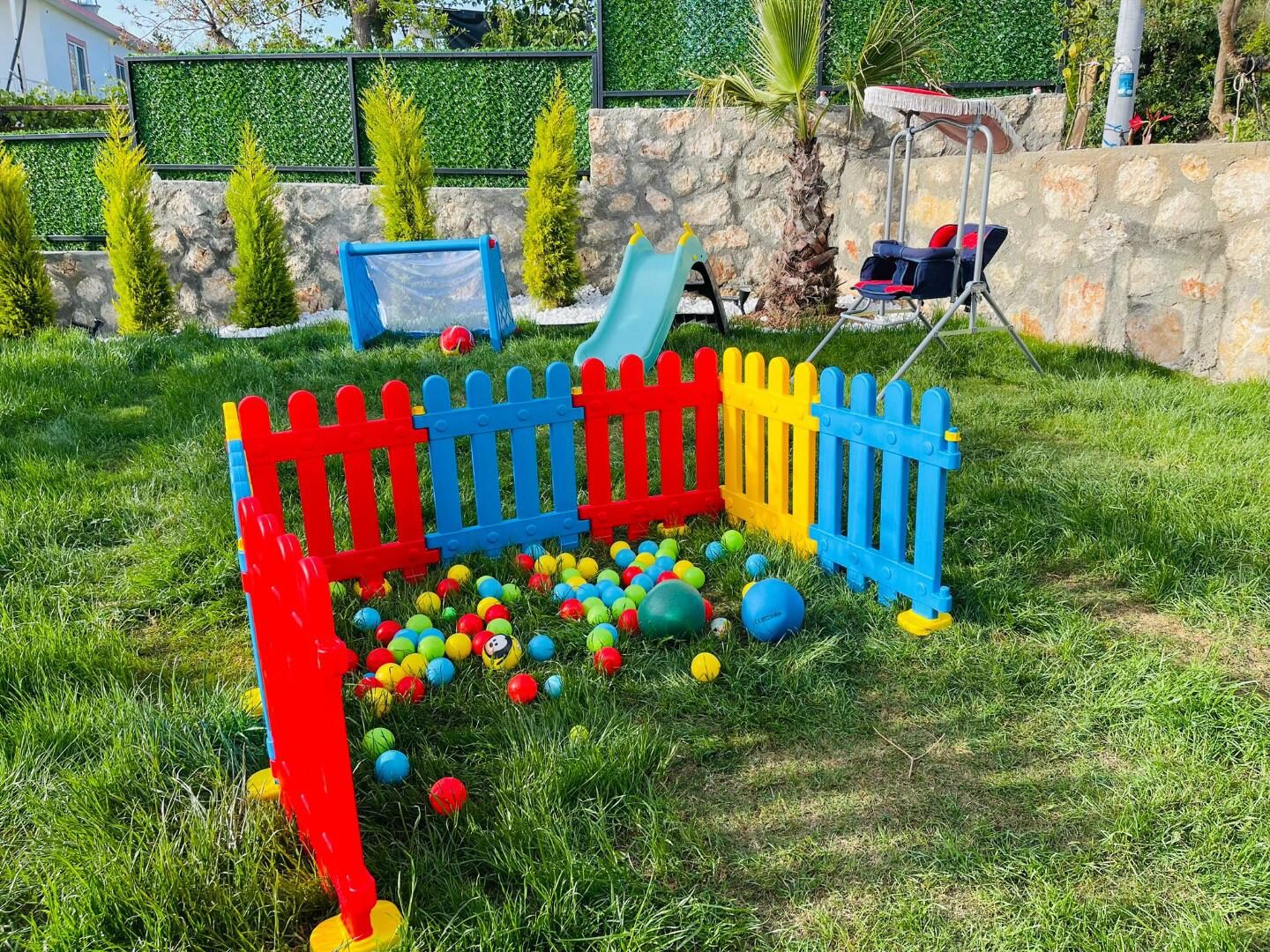 Villa Xanadu — 102